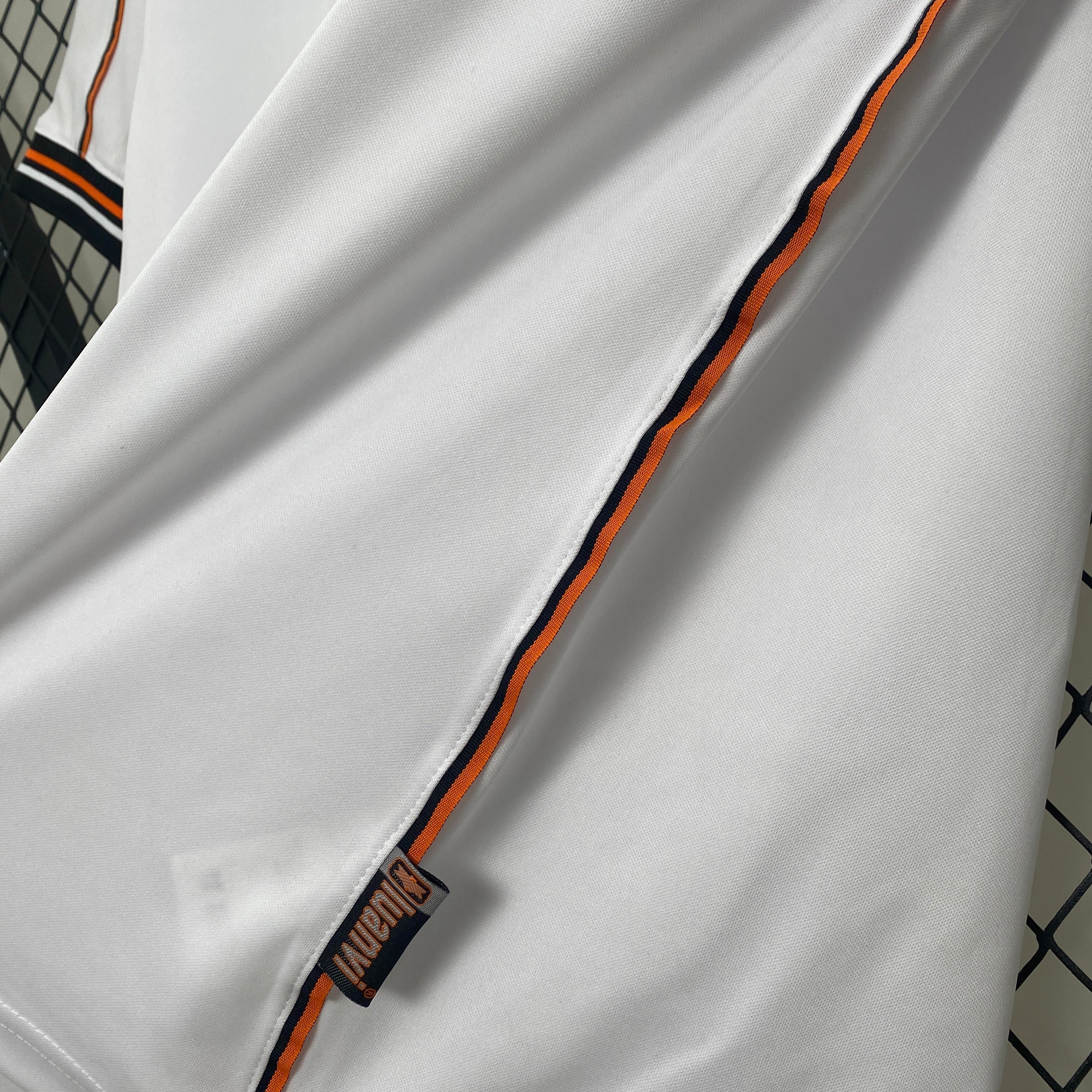 Valencia home jersey. Season 99/00