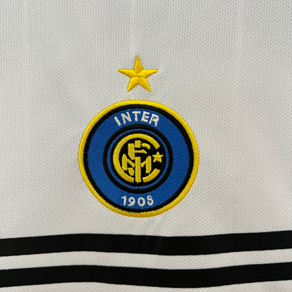 Inter away jersey. Season 04/05