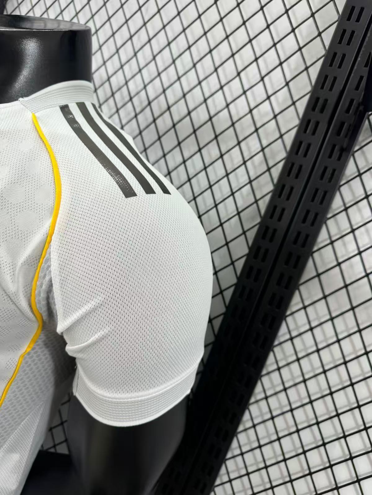 Real Madrid home jersey. Season 25/26. (Player version)