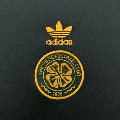 Celtic Adidas Trefoil casual t-shirt