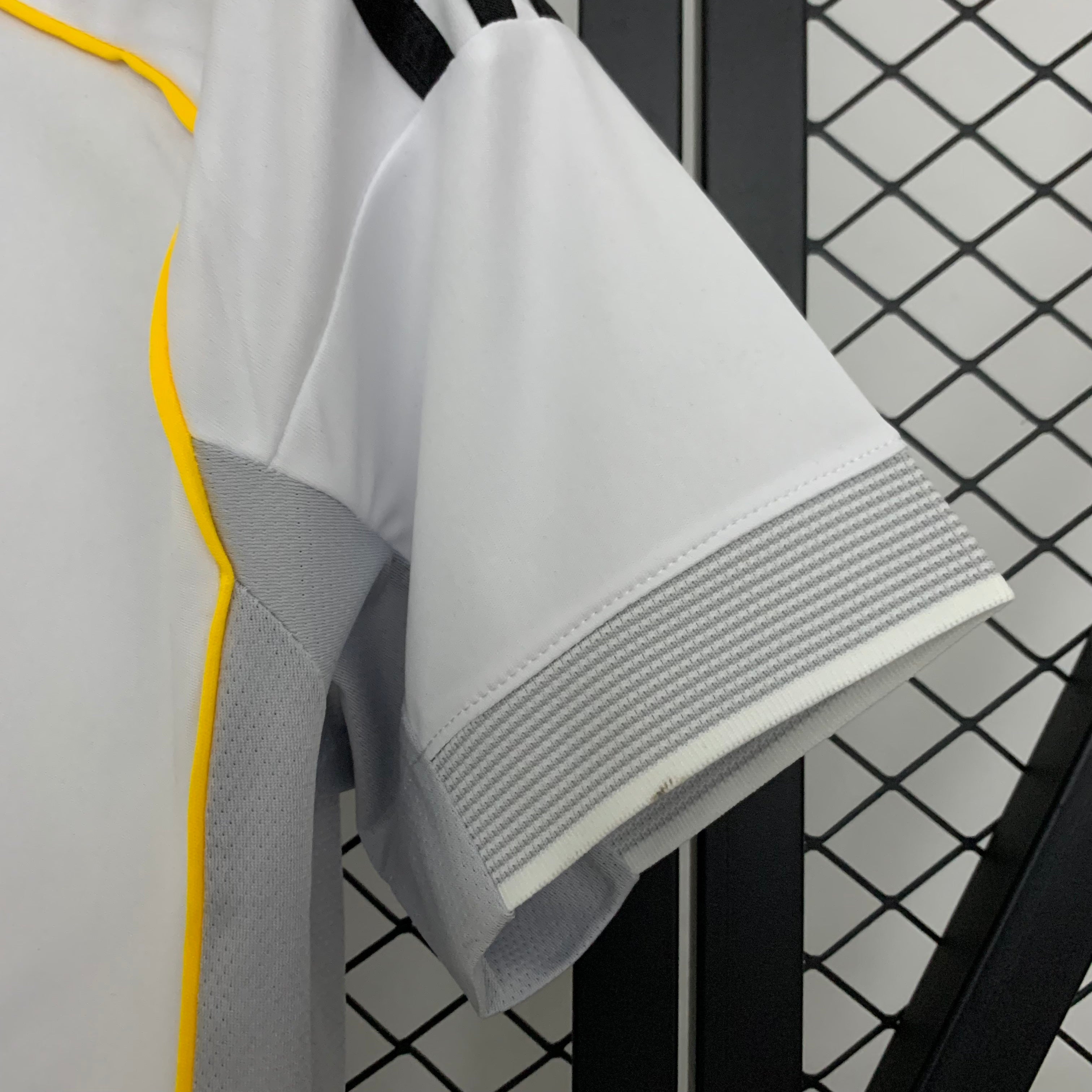 Real Madrid home jersey for women. Season 25/26