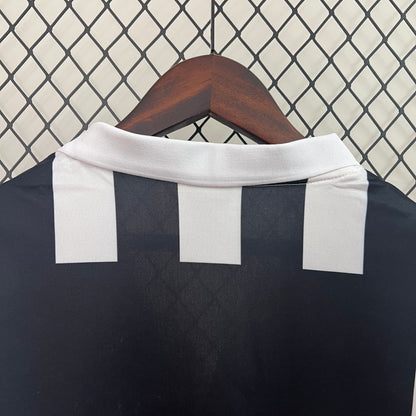 Juventus home jersey. Season 84/85