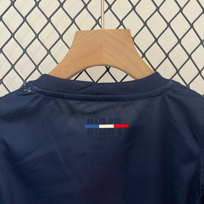 PSG home kids set. Season 24/25