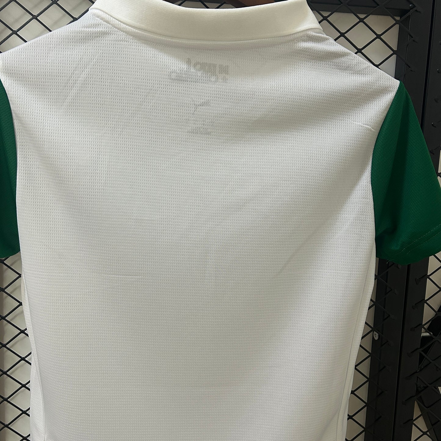 Palmeiras away jersey for women. Season 24/25