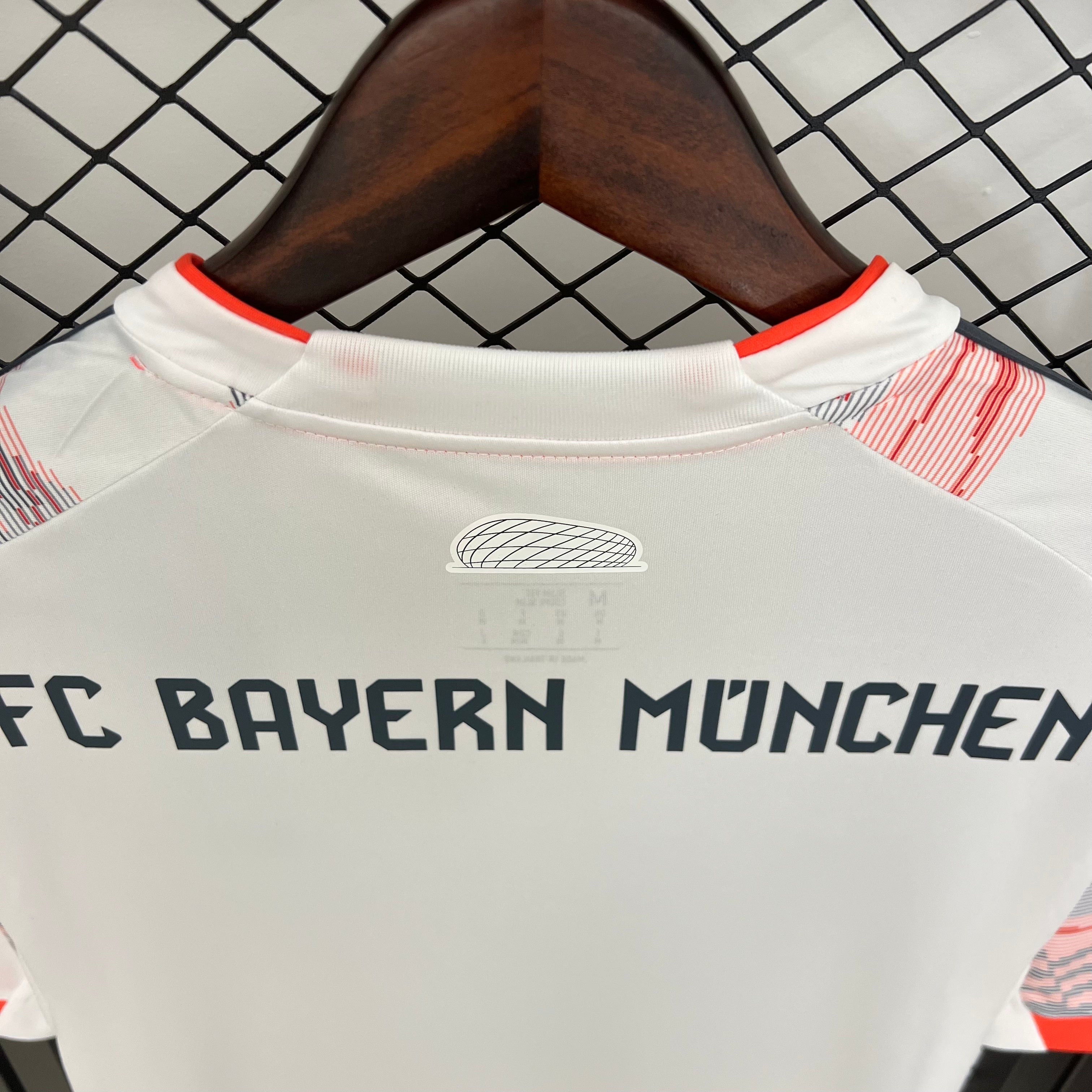 Bayern Munich third jersey. Season 25/26.