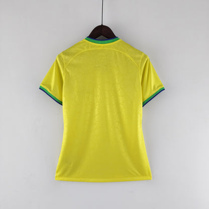 Brazil home jersey for women. Season 21/22