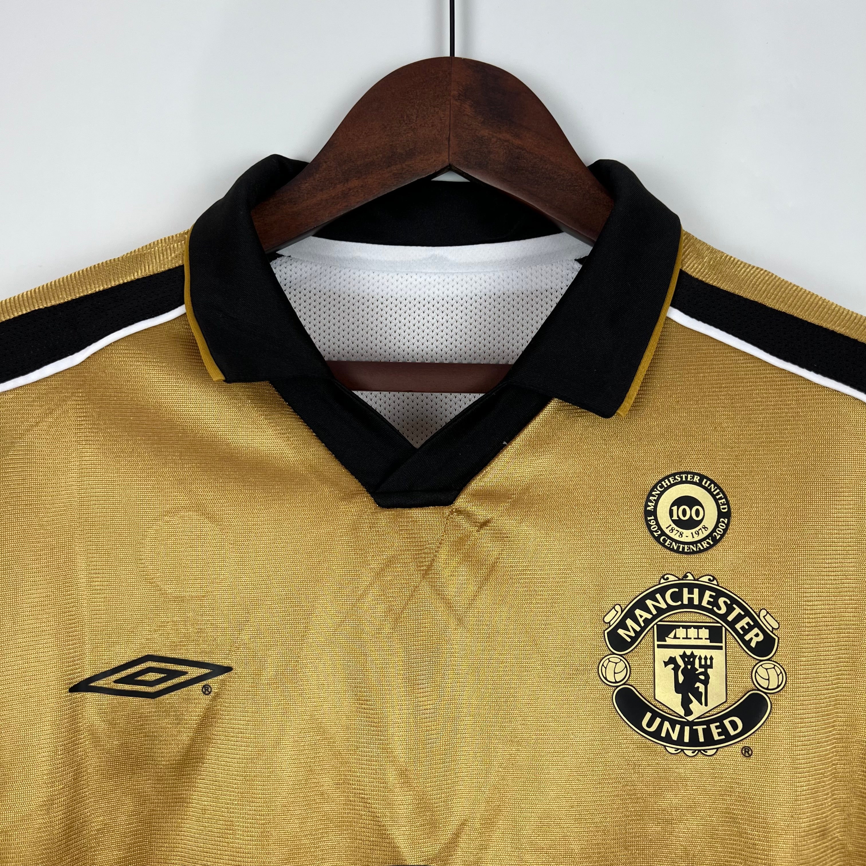 Manchester United 100th Anniversary double-sided longsleeve jersey. Season 01/02