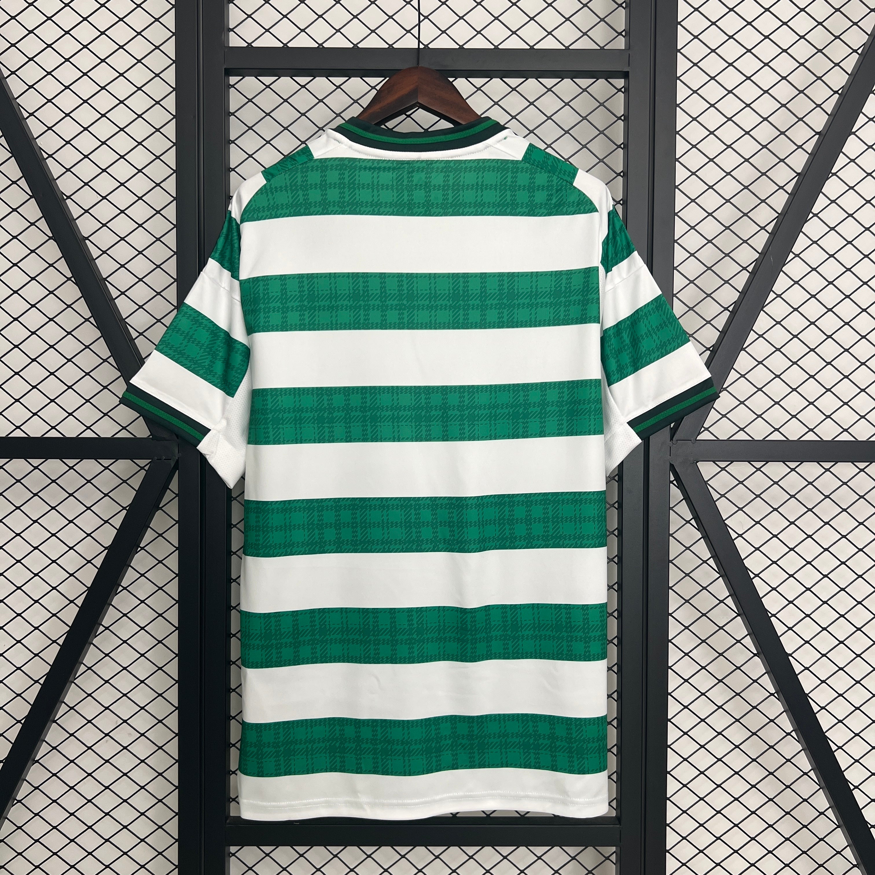 Celtic home jersey. Season 25/26