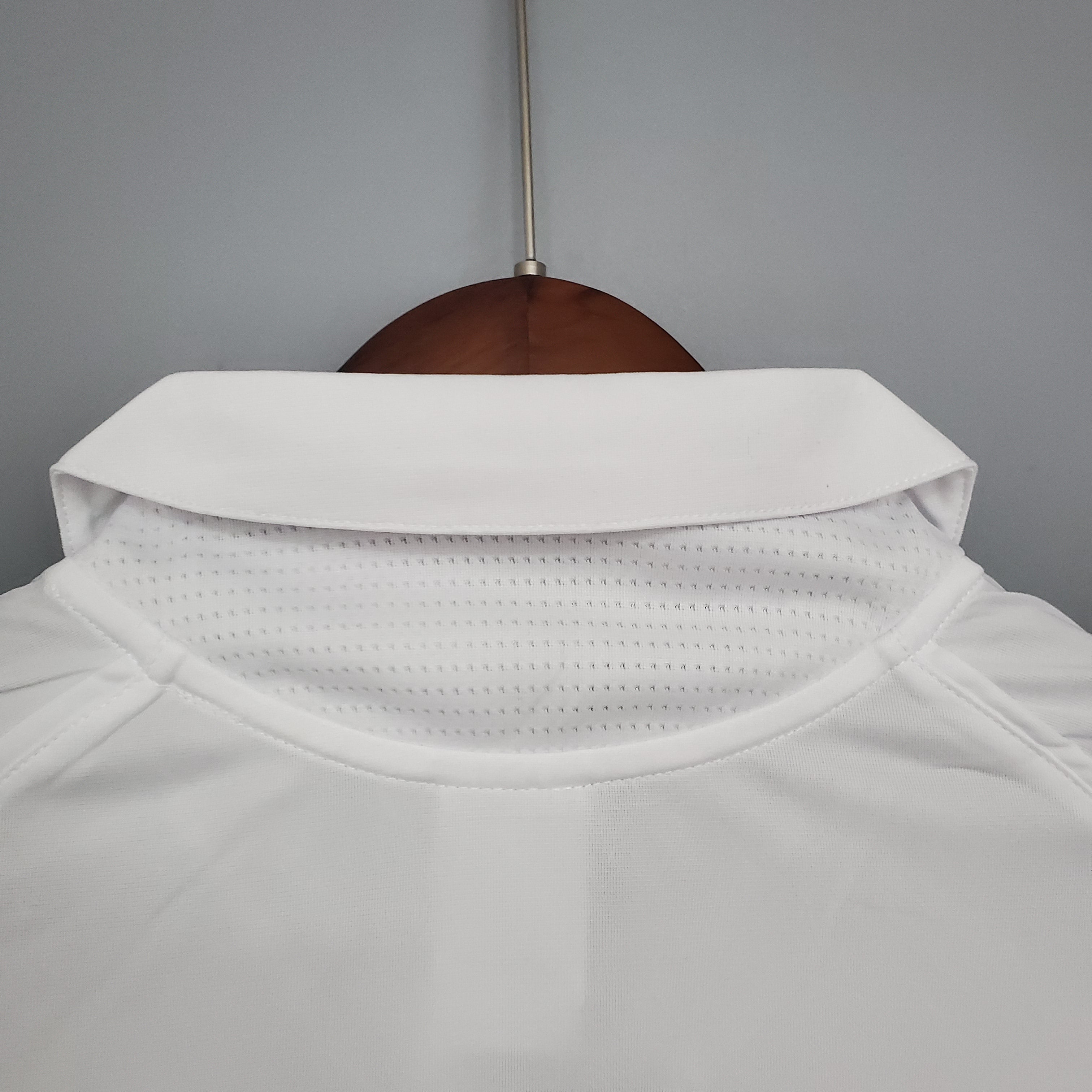 Real Madrid home jersey. Season 05/06