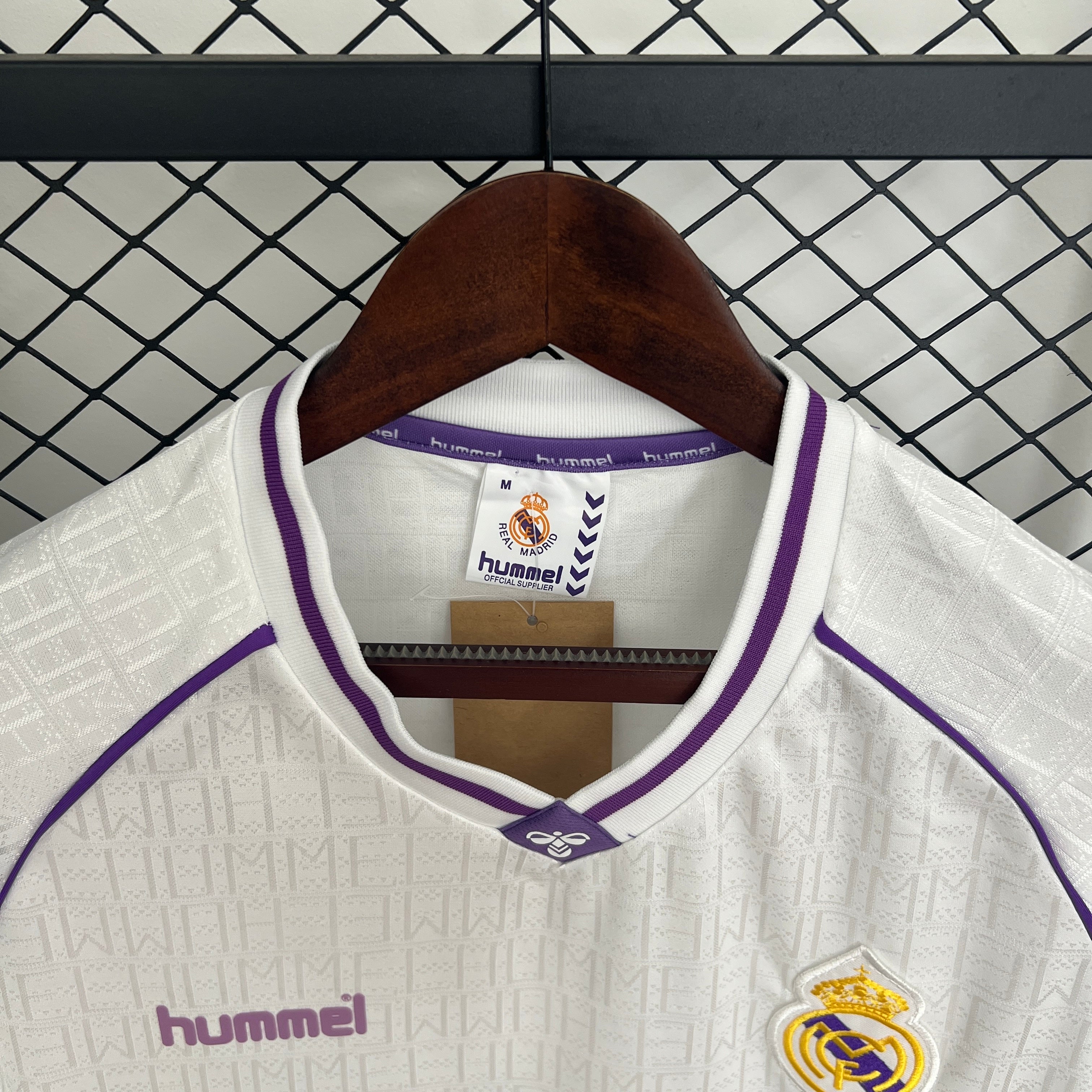 Real Madrid home jersey. Season 90/92