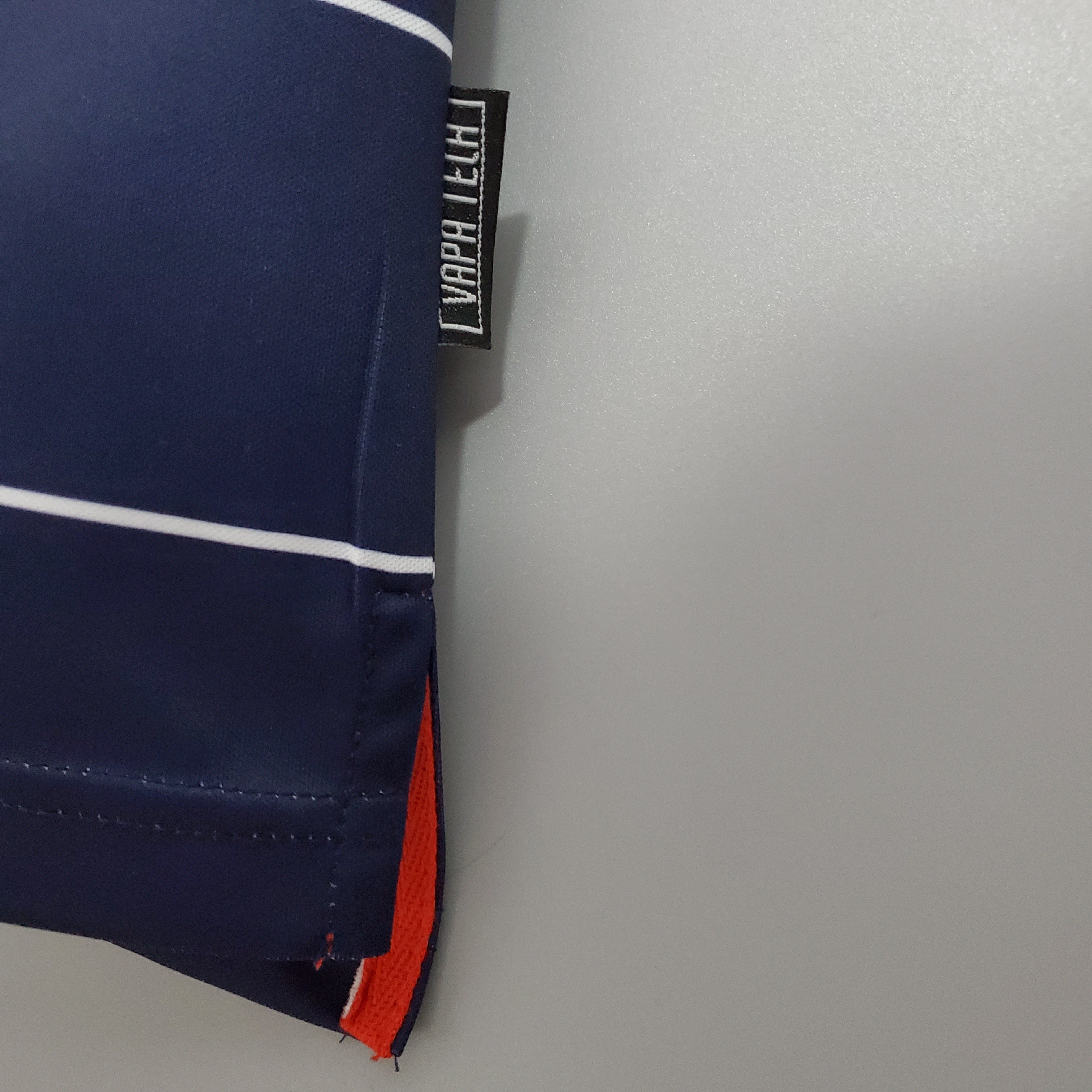 Manchester United away jersey. Season 99/00