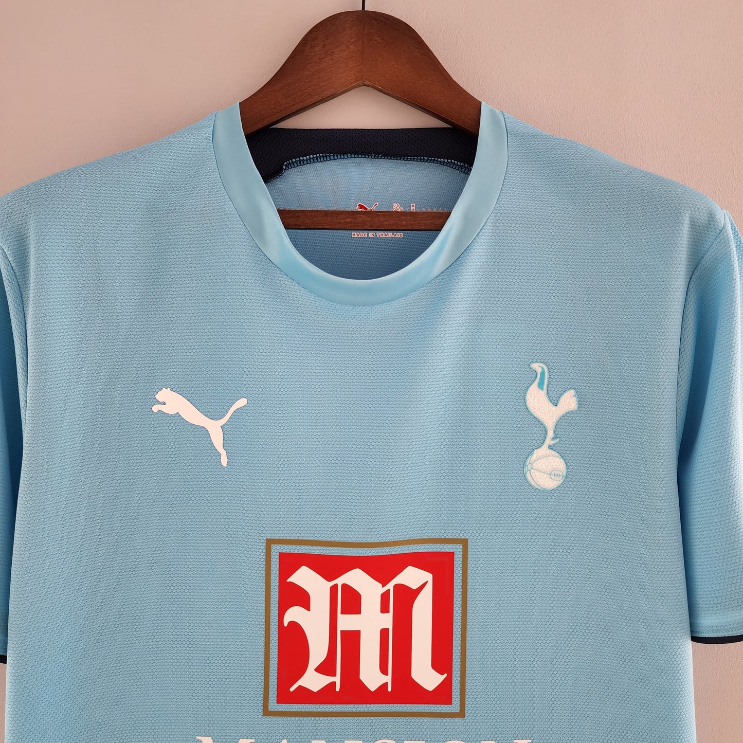 Tottenham Hotspur away jersey. Season 06/07