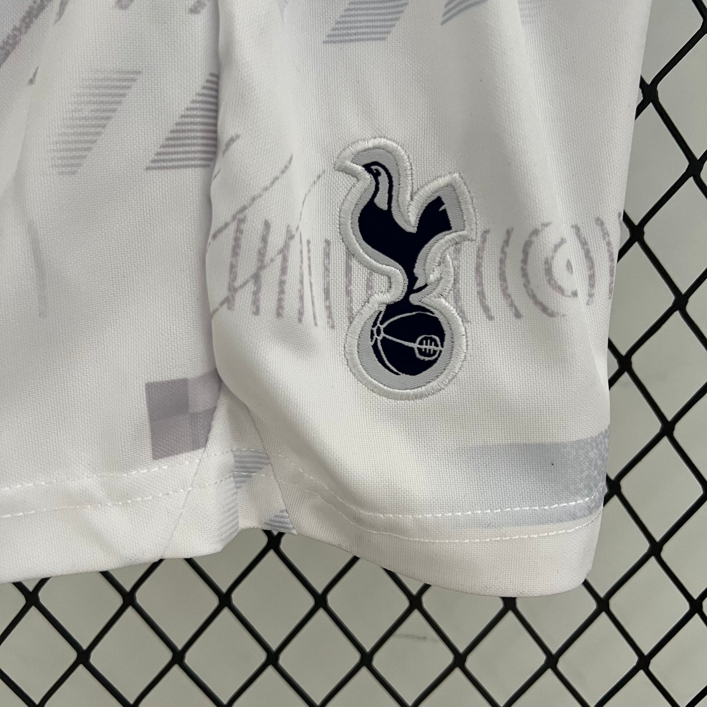 Tottenham Hotspur Kids away set. Season 23/24