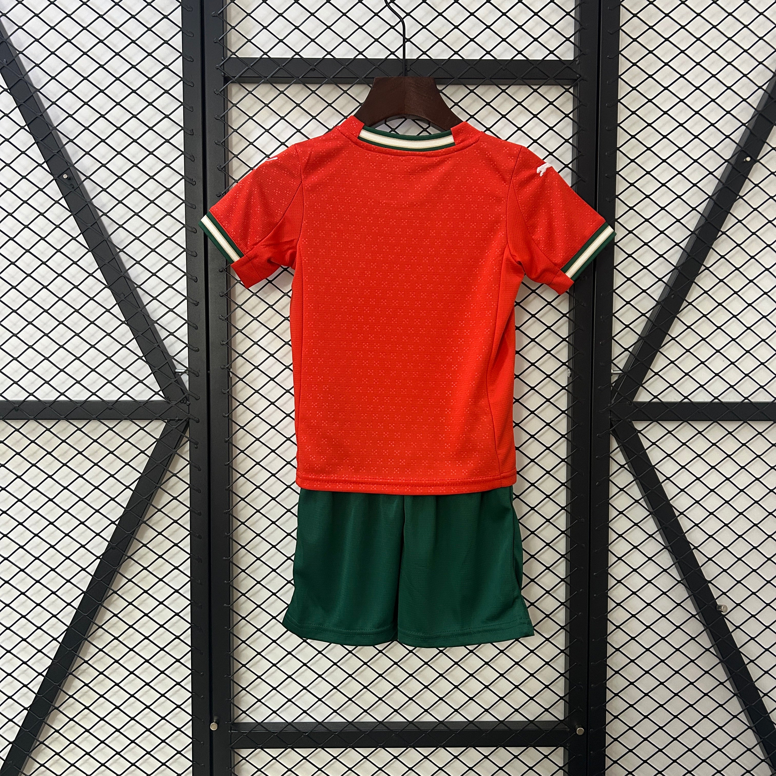 Portugal 2025 home kids set.