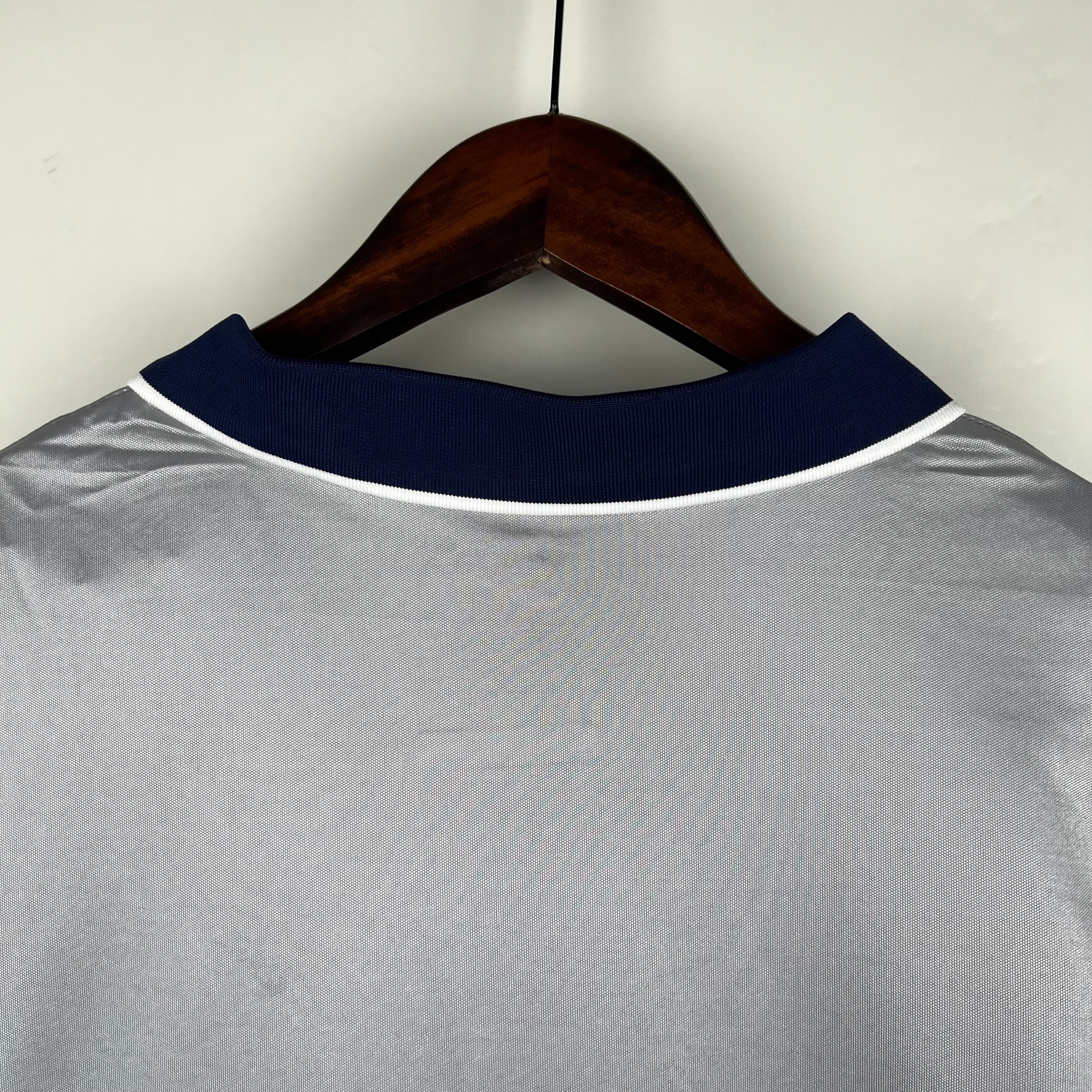 PSG away jersey. Season 99/00