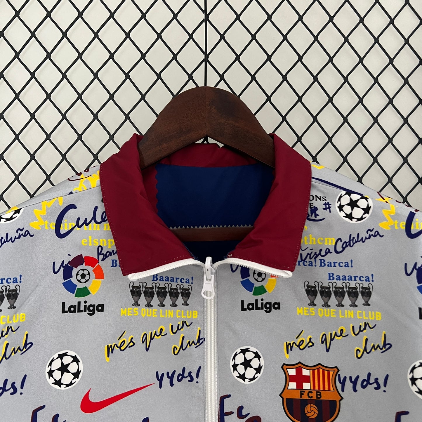 Barcelona double-sided Windbreaker