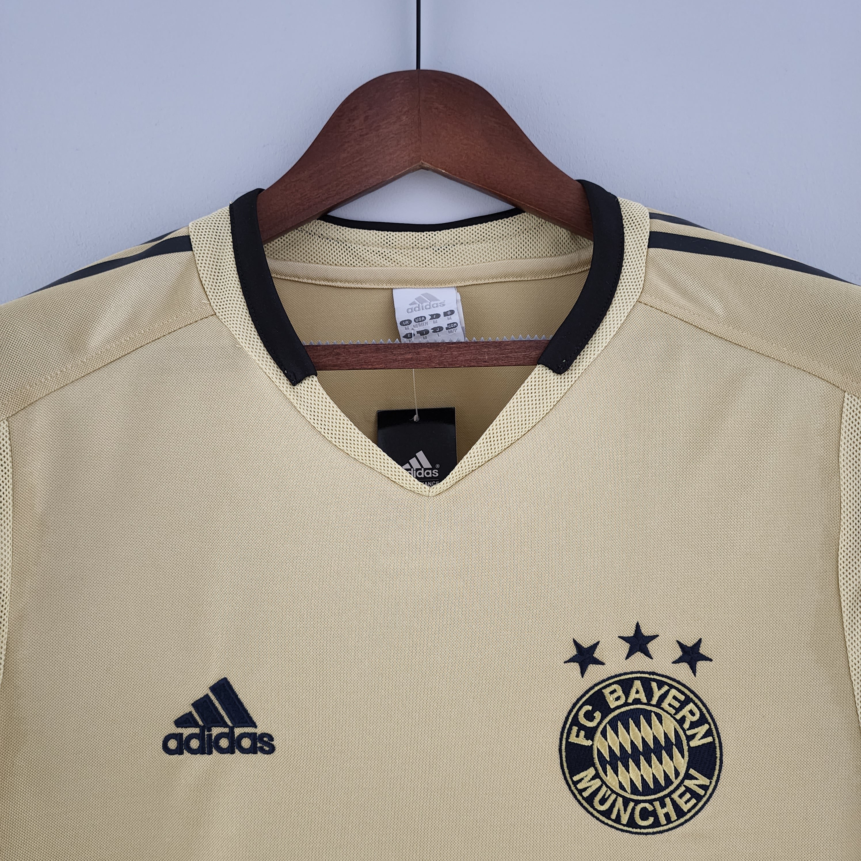 Bayern Munich away jersey. Season 04/05