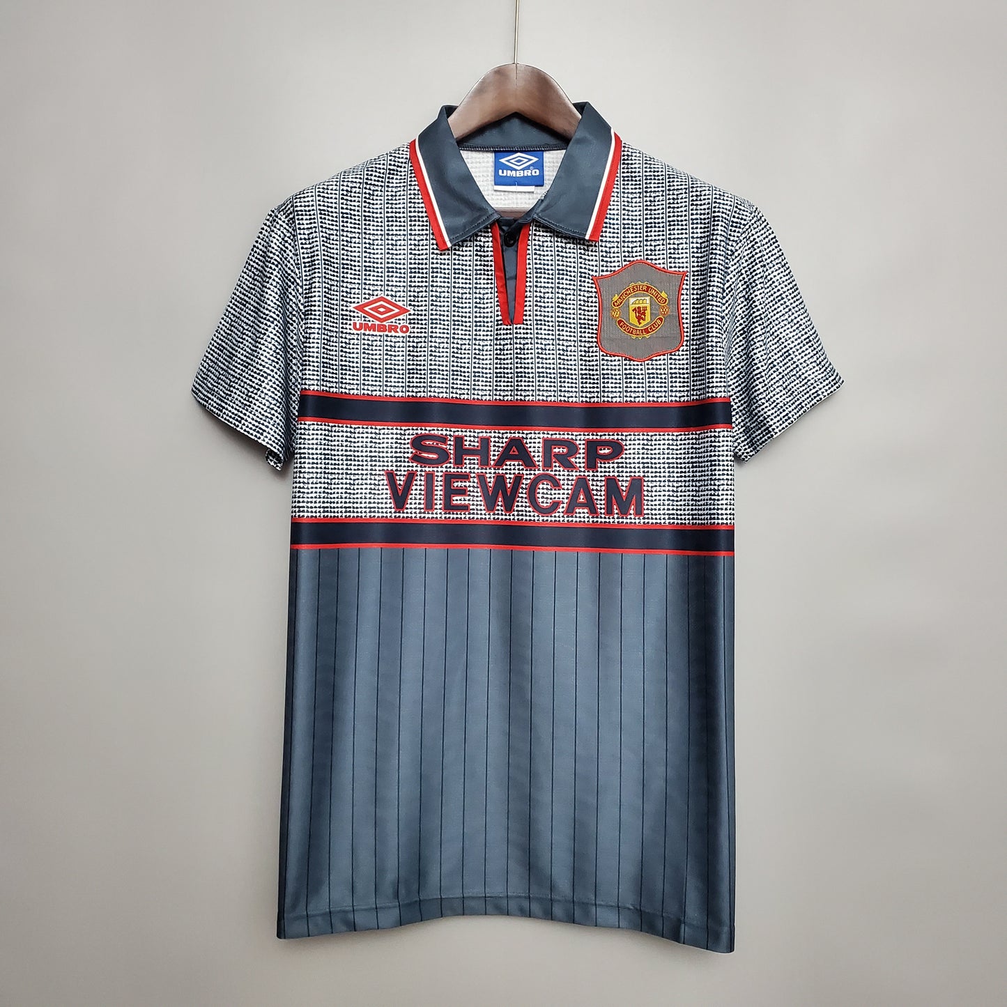 Manchserter United away jersey. Season 95/96