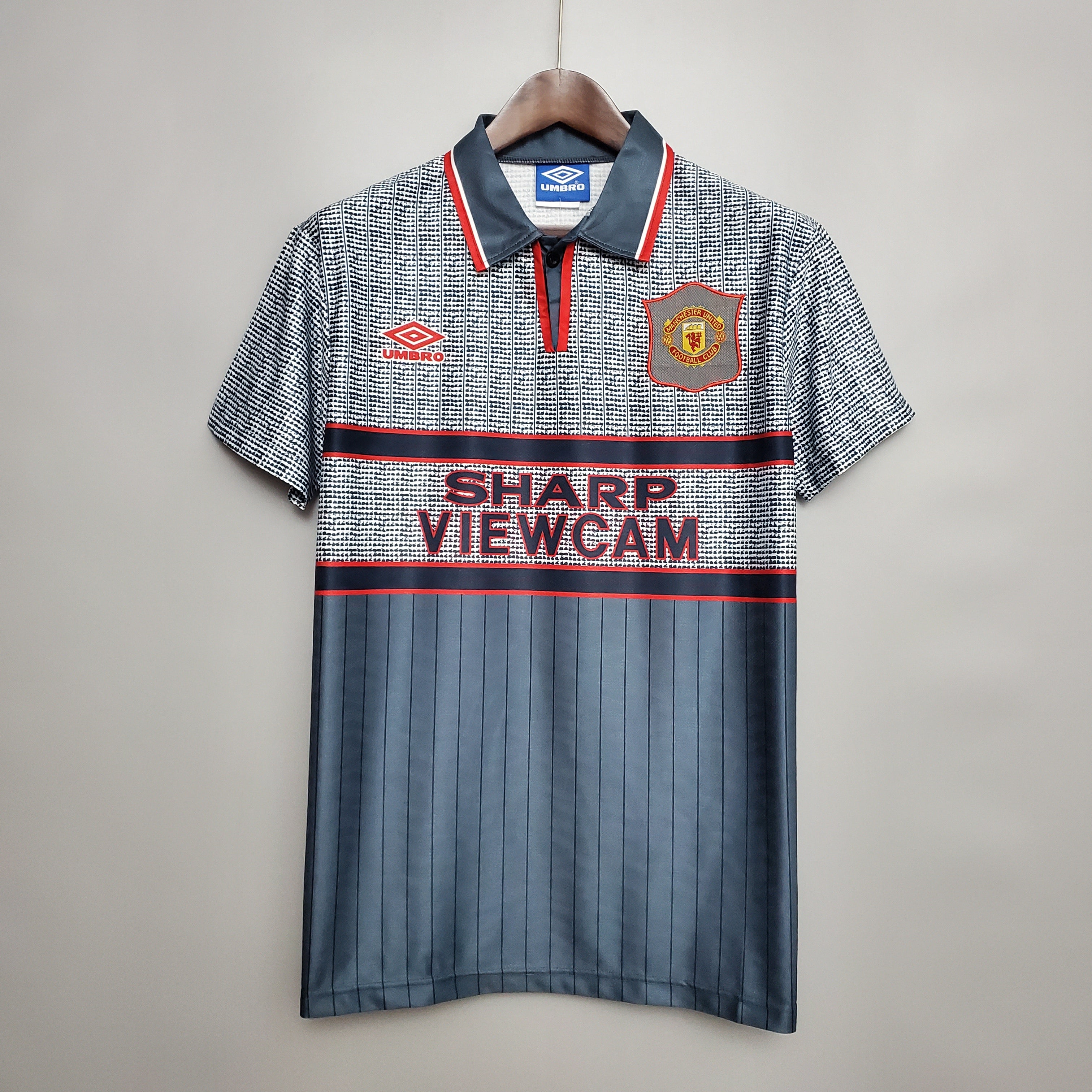 Manchserter United away jersey. Season 95/96