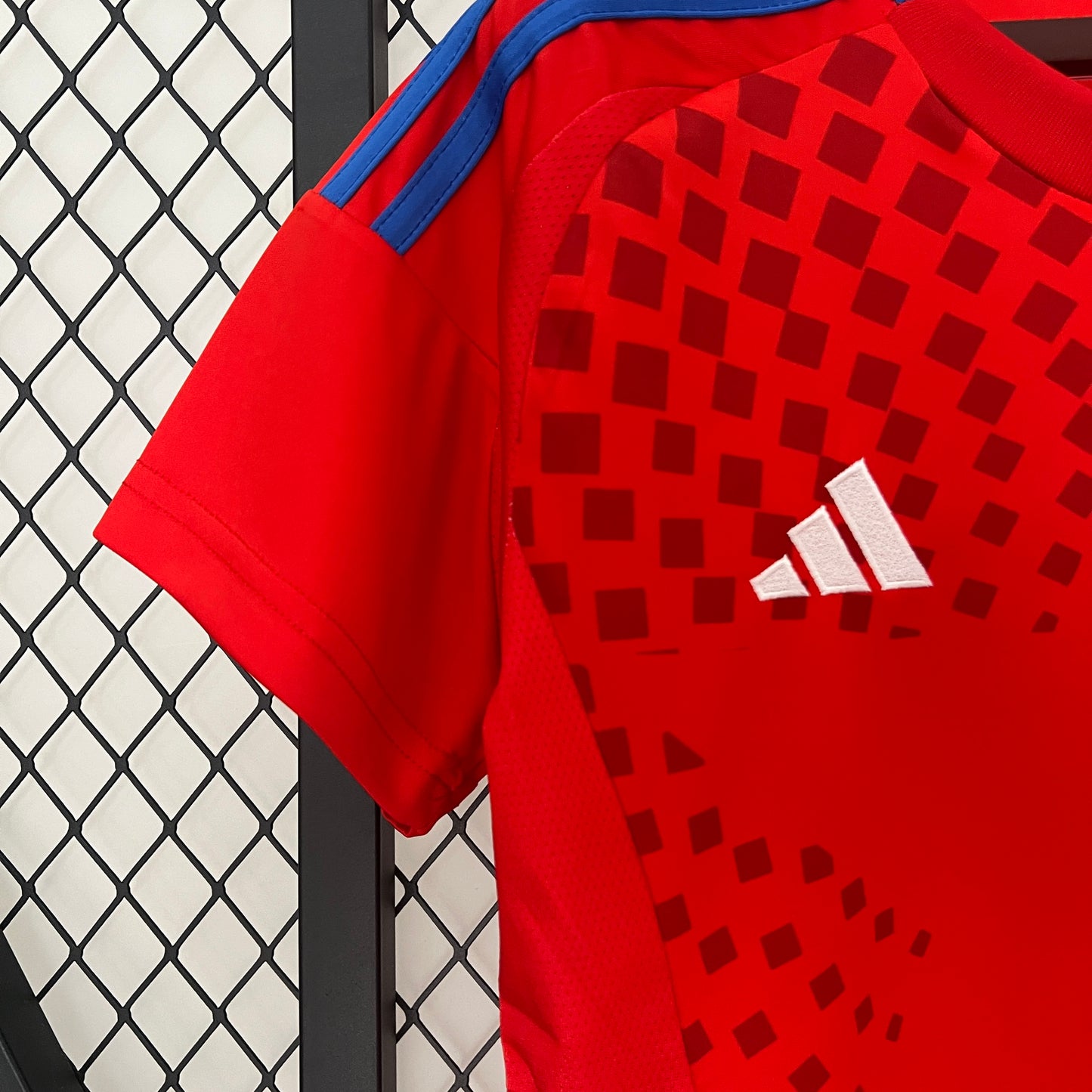 Chile home jersey for women. Season 23/24