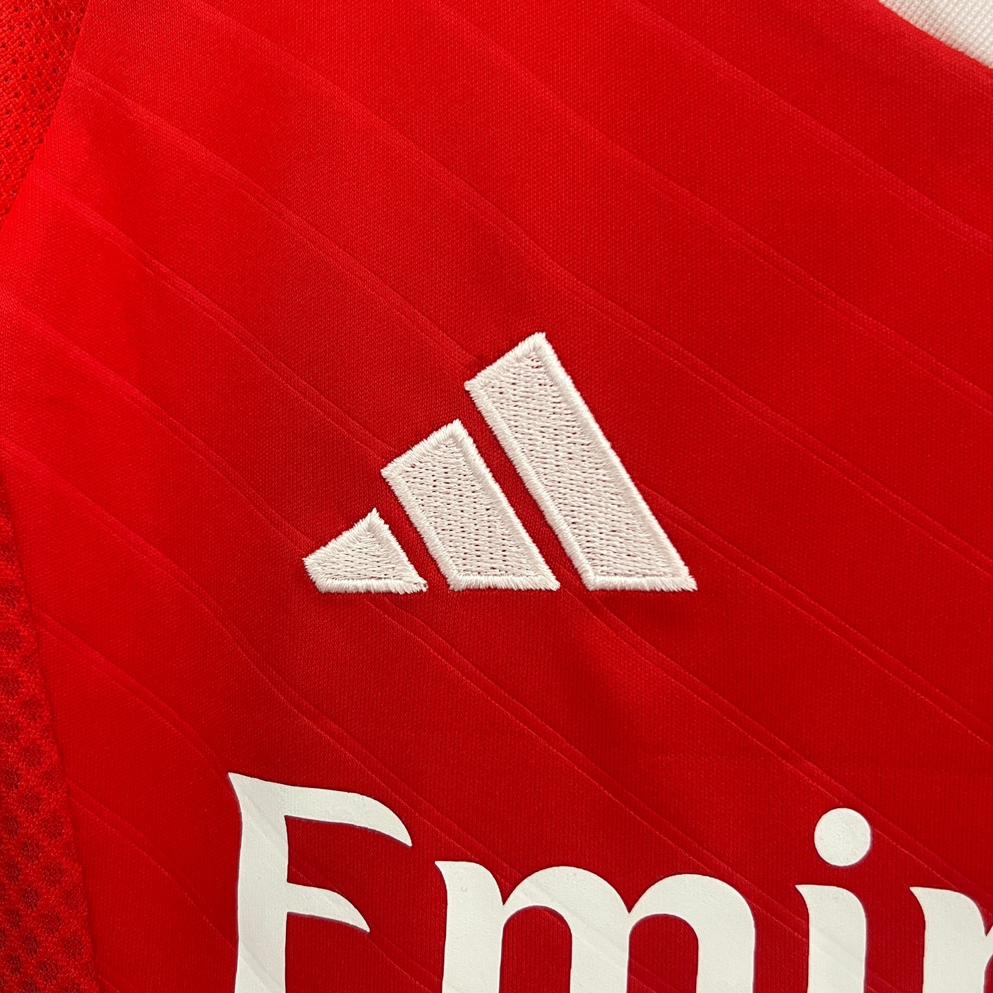 Benfica home kids set. Season 24/25