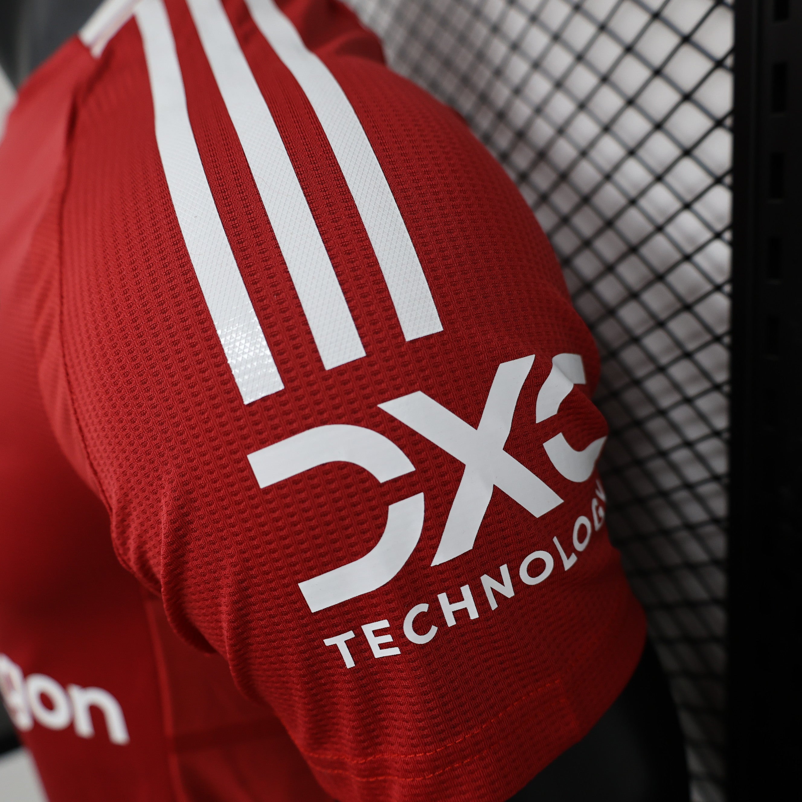 Manchester United home jersey. Season 24/25. (Player Version)