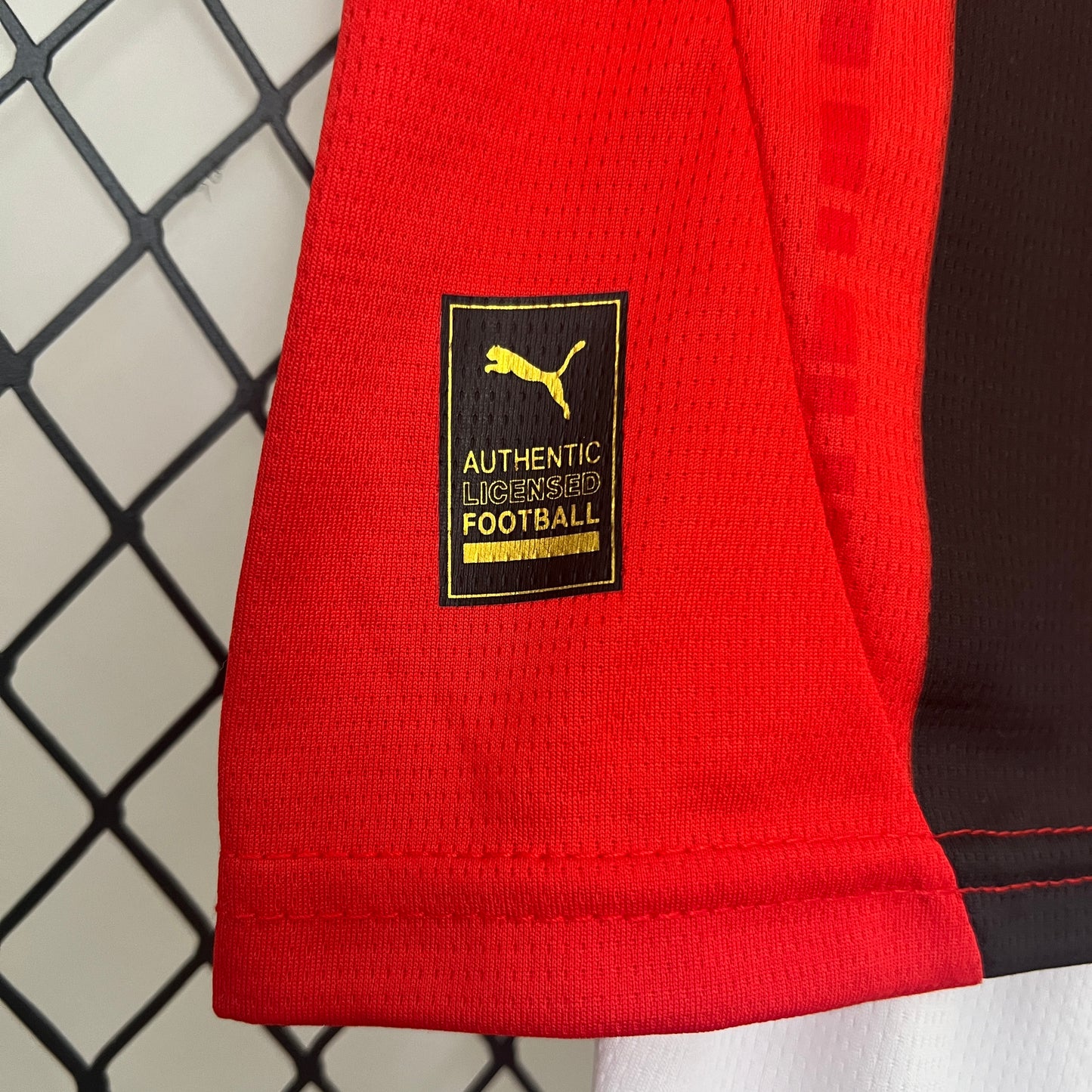 AC Milan home kids set. Season 24/25