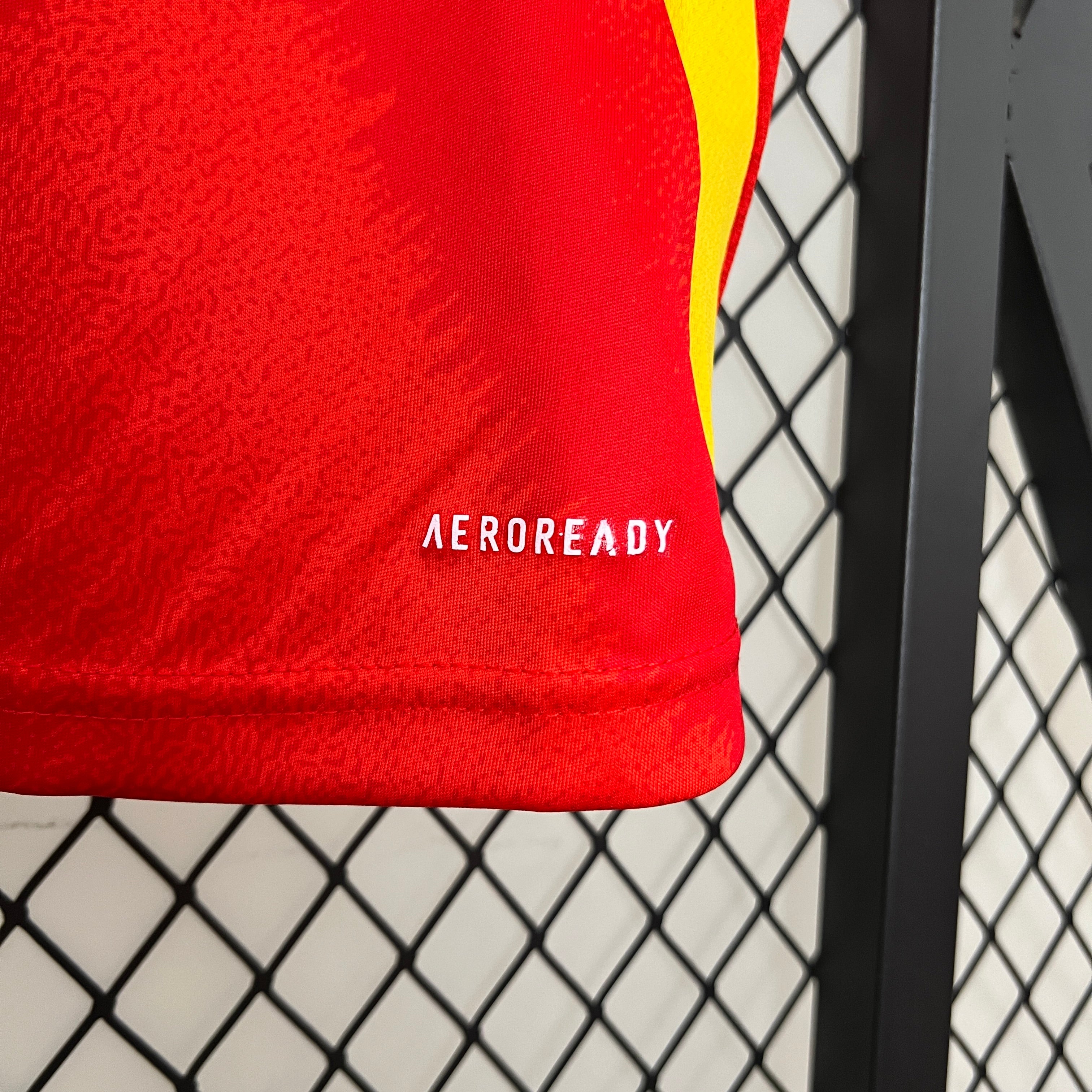 Spain home jersey for women. Season 23/24