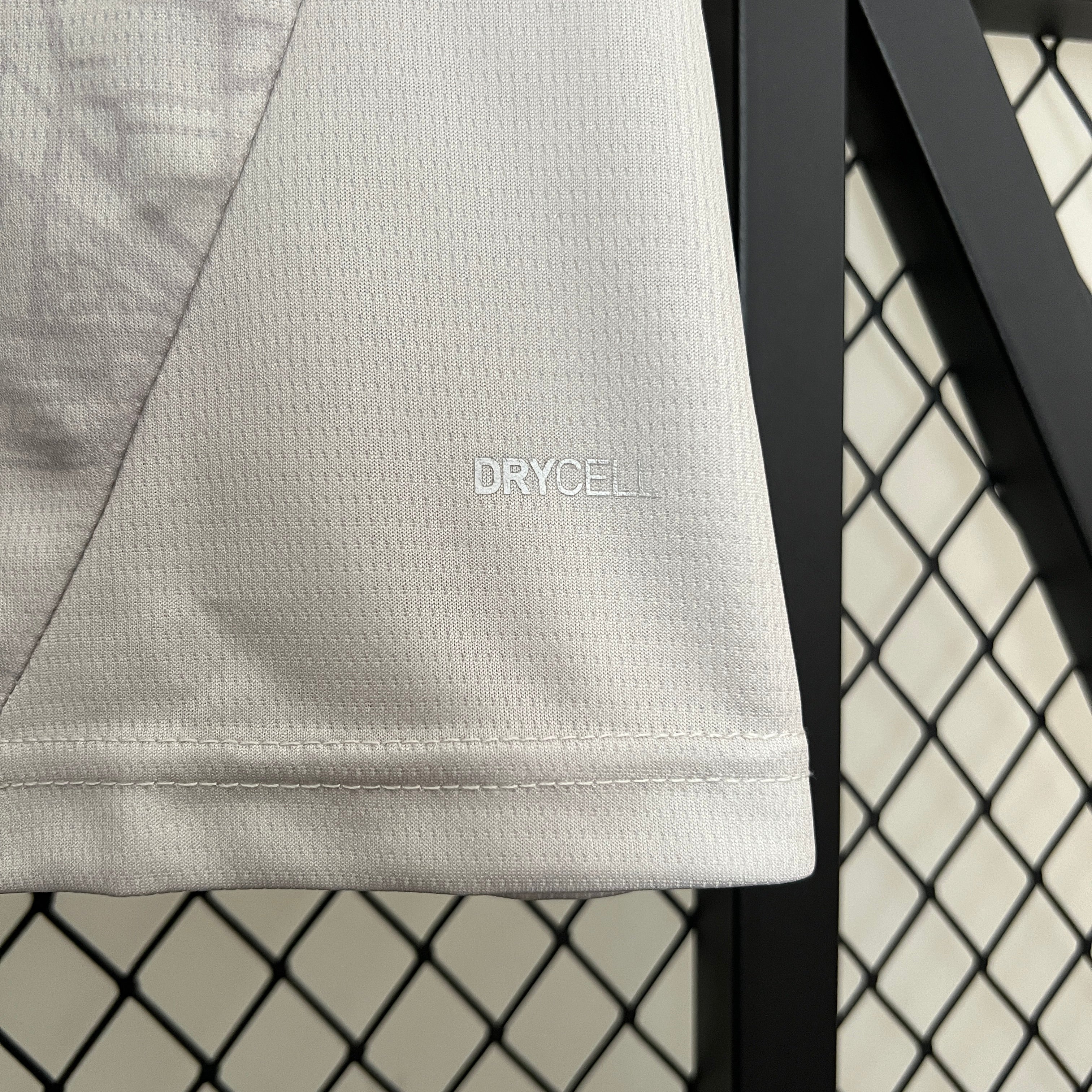 Alaves away jersey. Season 24/25