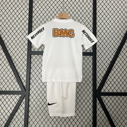 Santos home kids set. Season 11/12