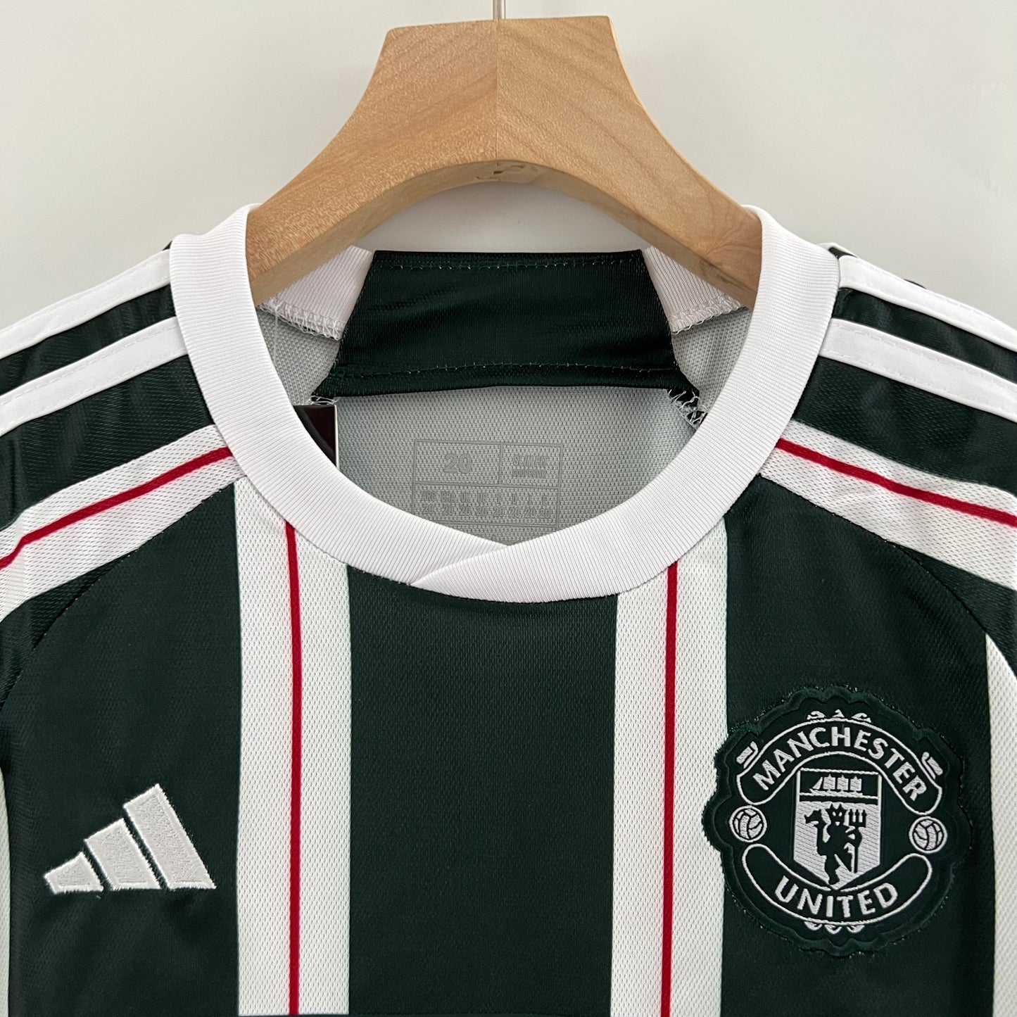 Manchester United Kids away set. Season 23/24