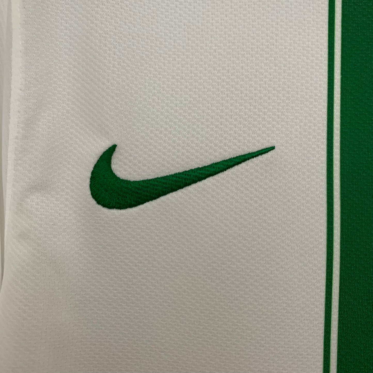 Portugal away jersey. Season 10/11