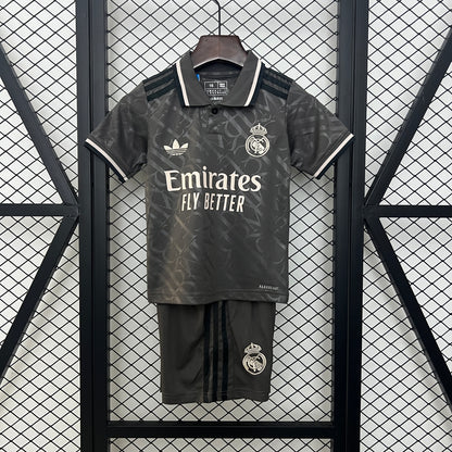 Real Madrid third kids set. Season 24/25