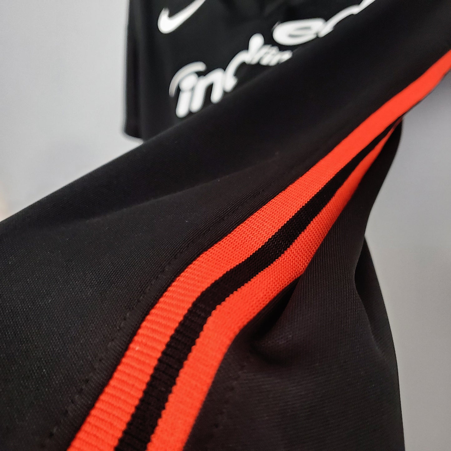 Eintracht Frankfurt away jersey. Season 20/21