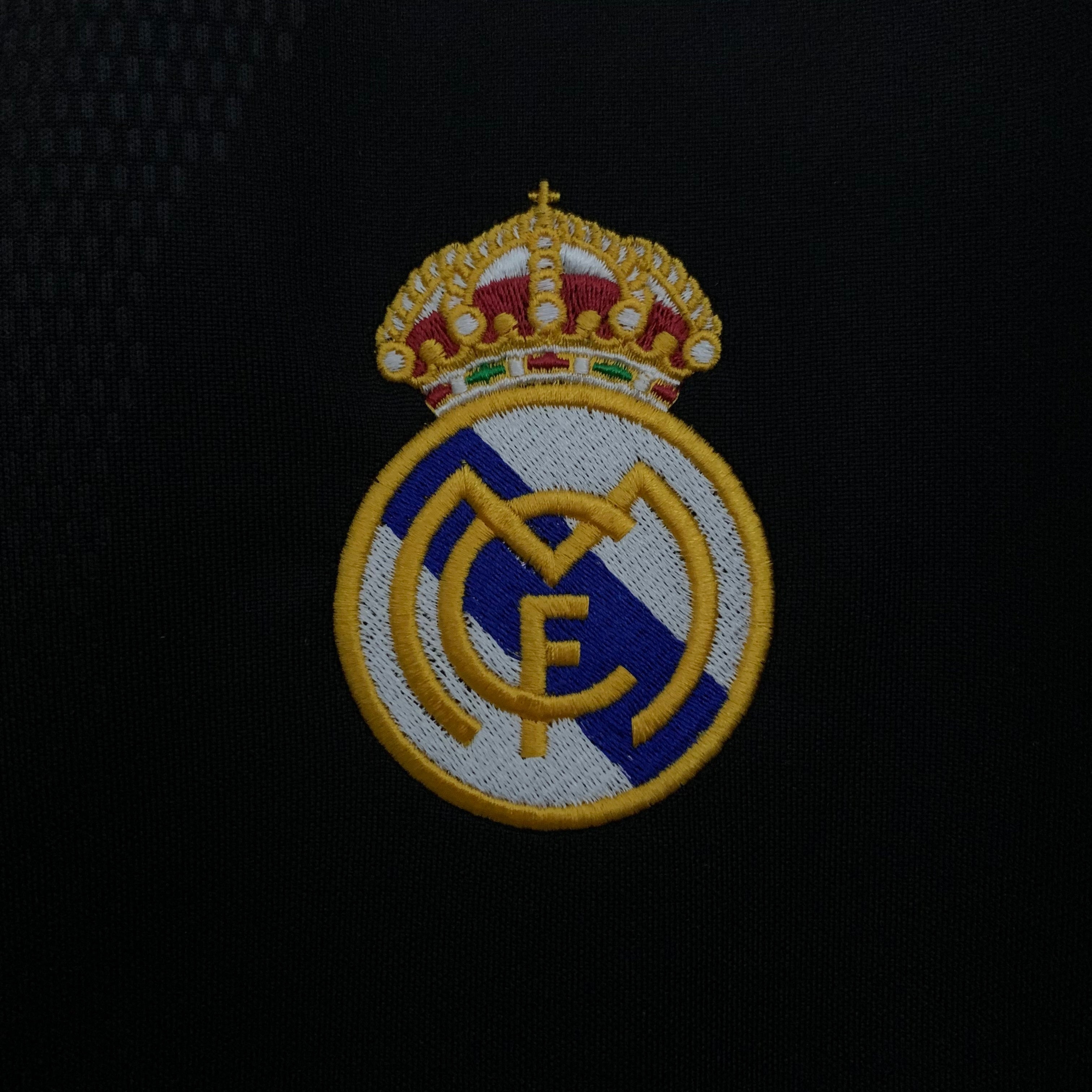 Real Madrid away jersey. Season 01/02