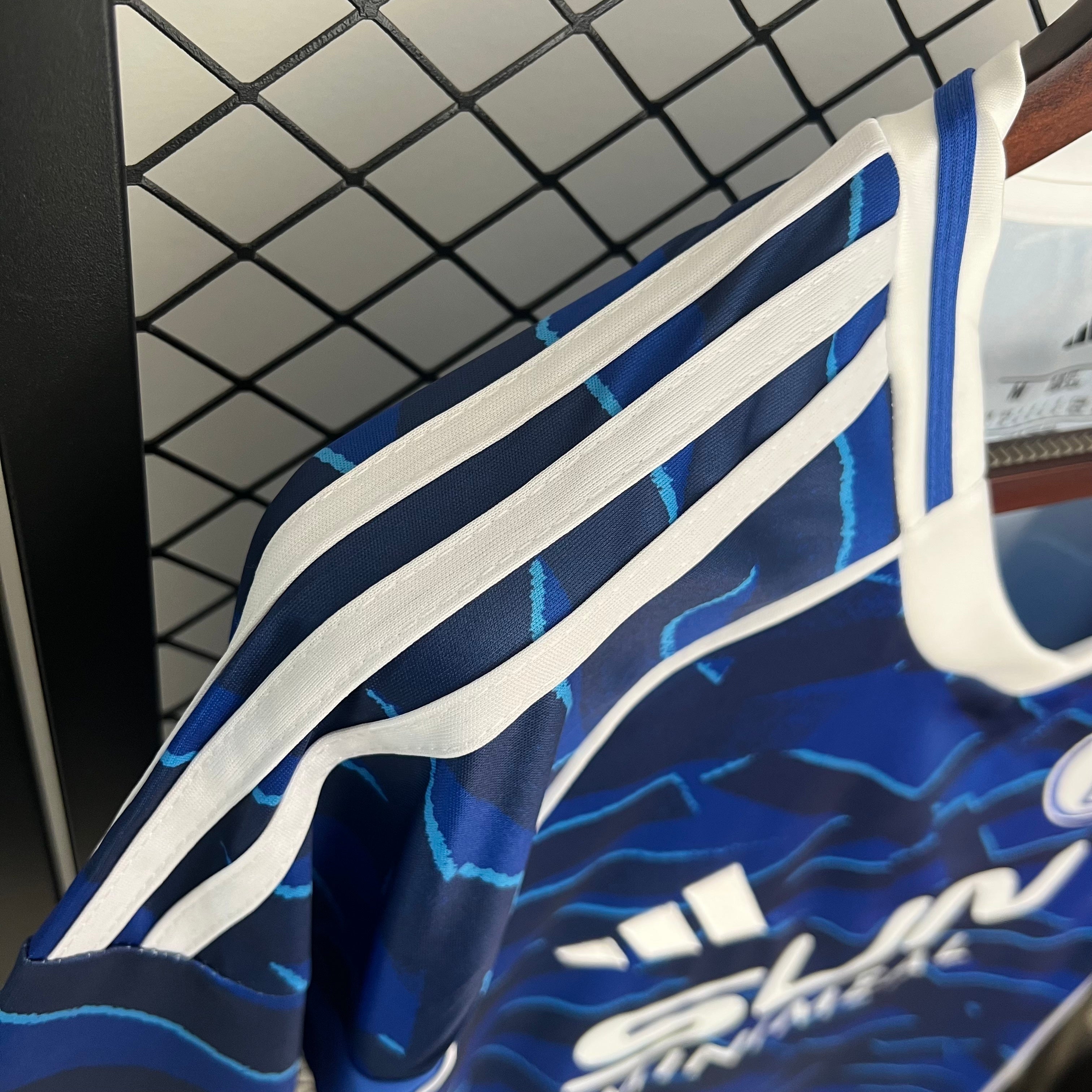 Shalke 04 home jersey. Season 25/26