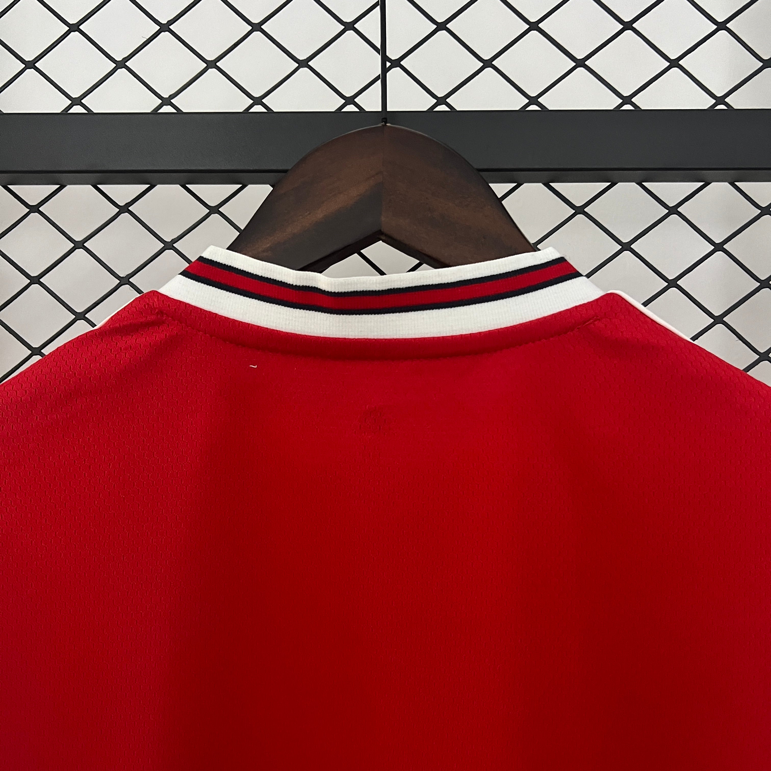 Arsenal home jersey. Season 19/20