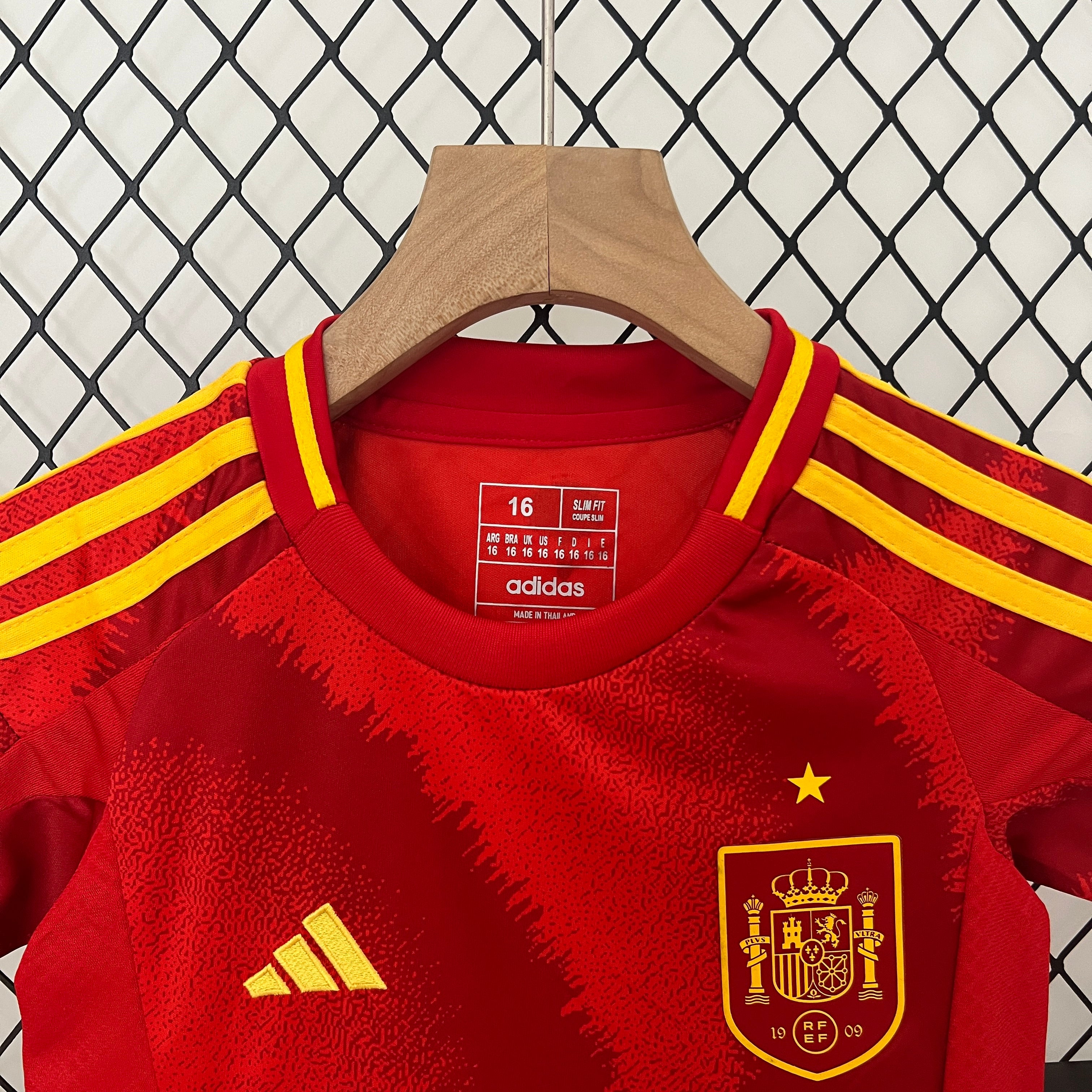 Spain 2024 home kids set.