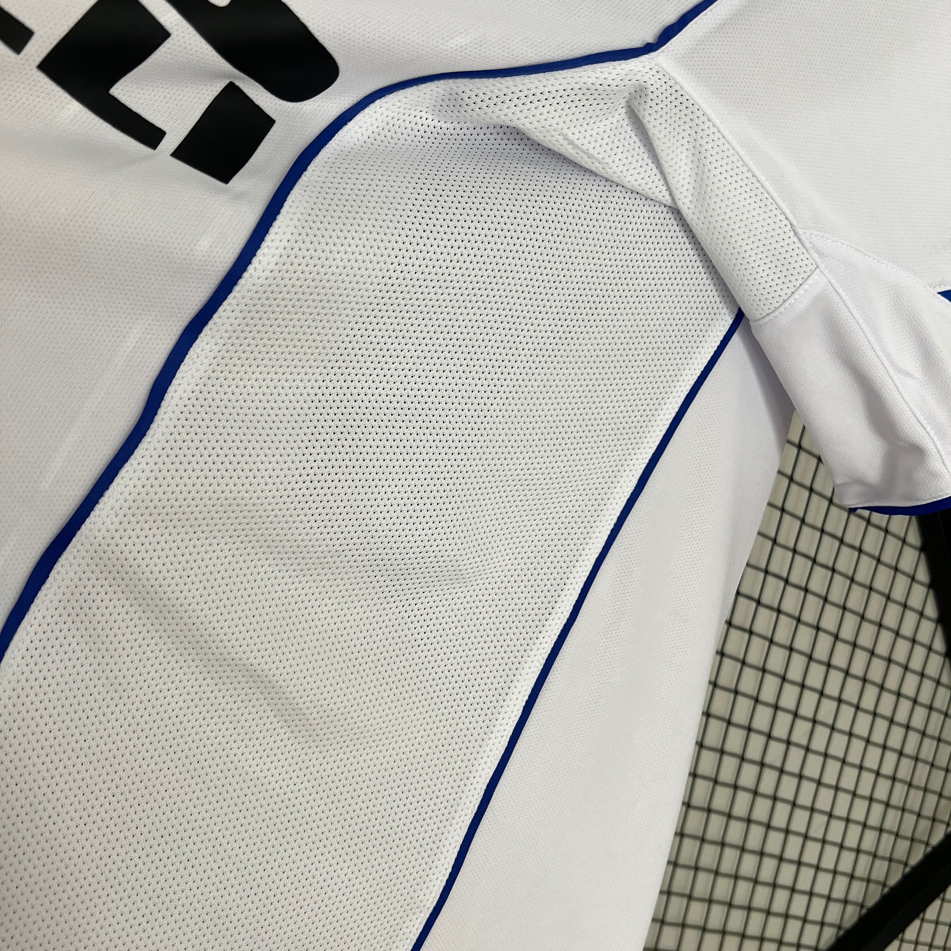 Inter away jersey. Season 04/05