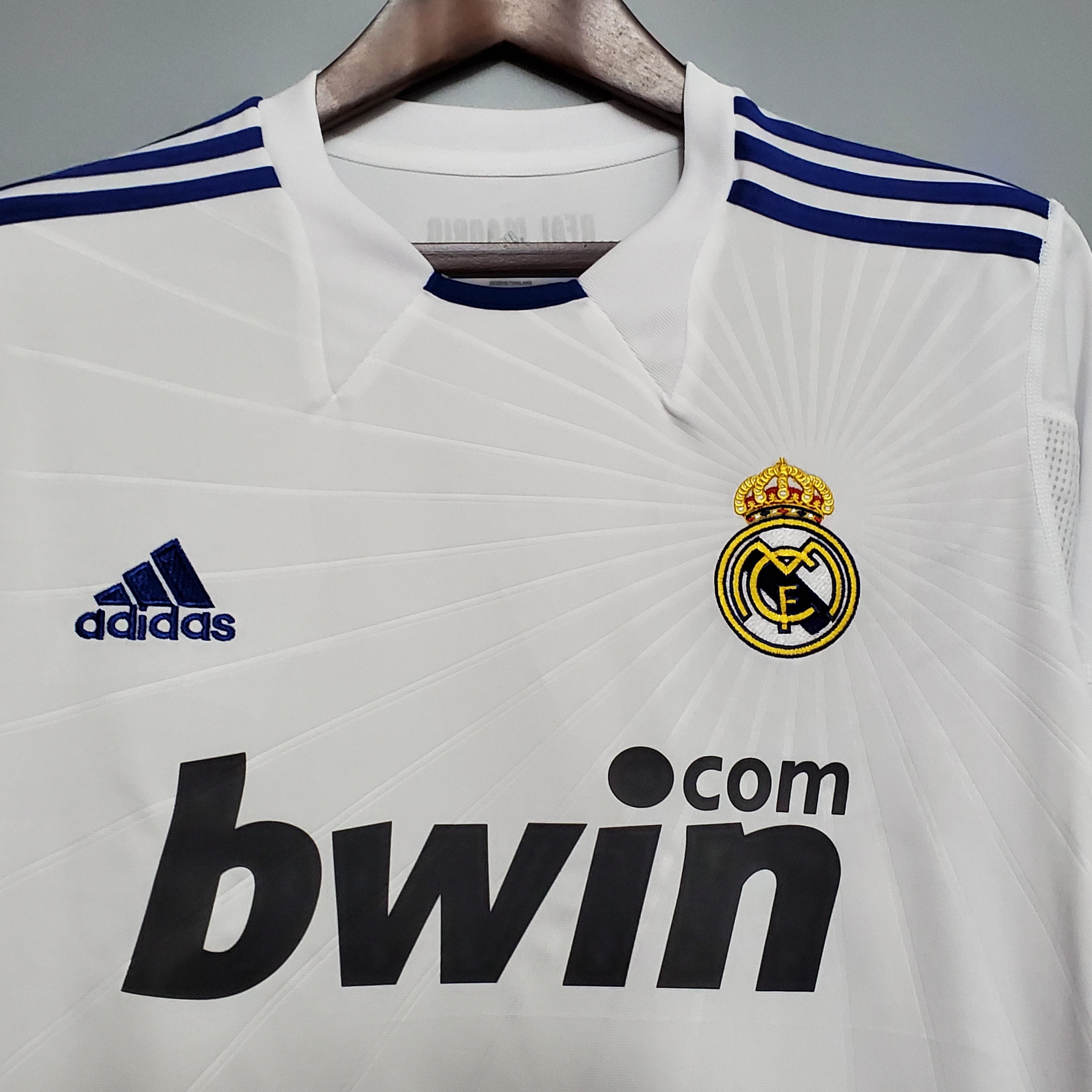 Real Madrid longsleeve home jersey. Season 10/11