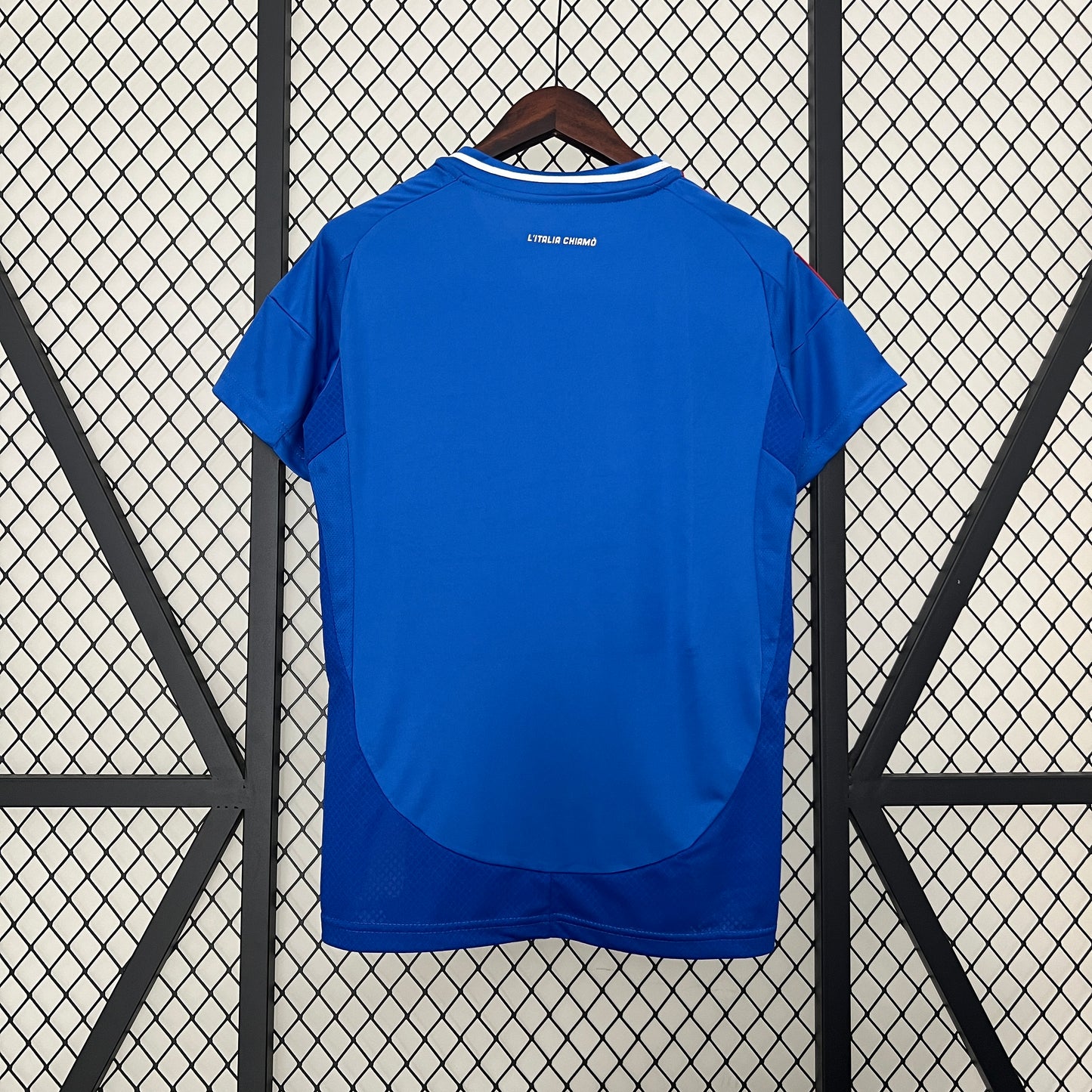 Italy home jersey for women. Season 23/24