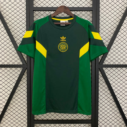 Celtic Adidas Trefoil casual t-shirt