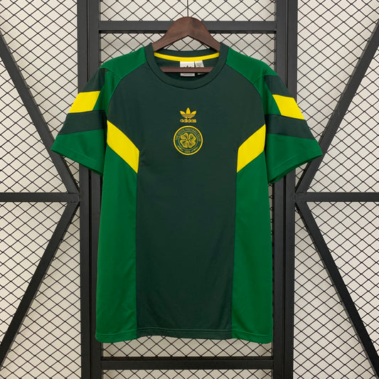 Celtic Adidas Trefoil casual t-shirt