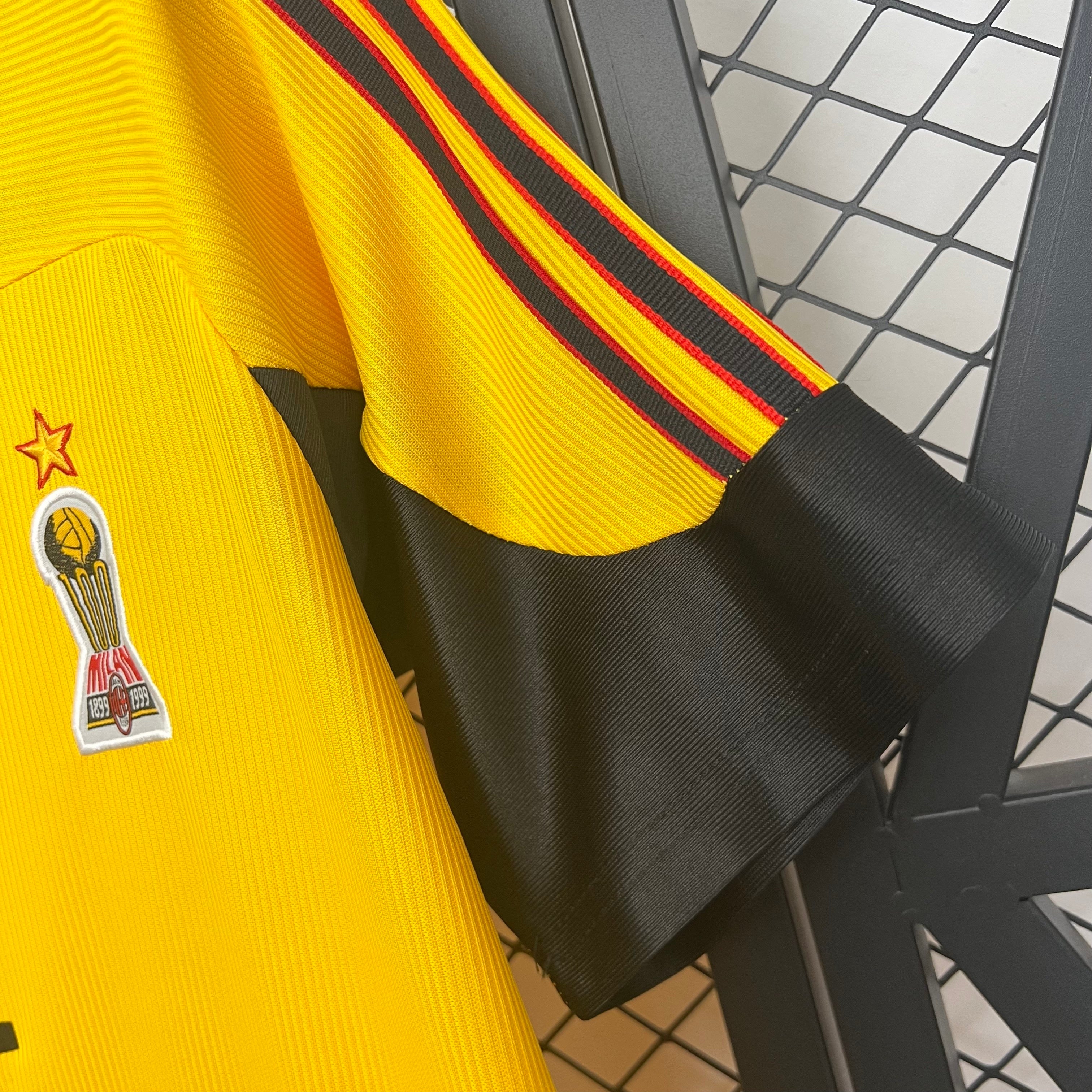 AC Milan away jersey. Season 99/00