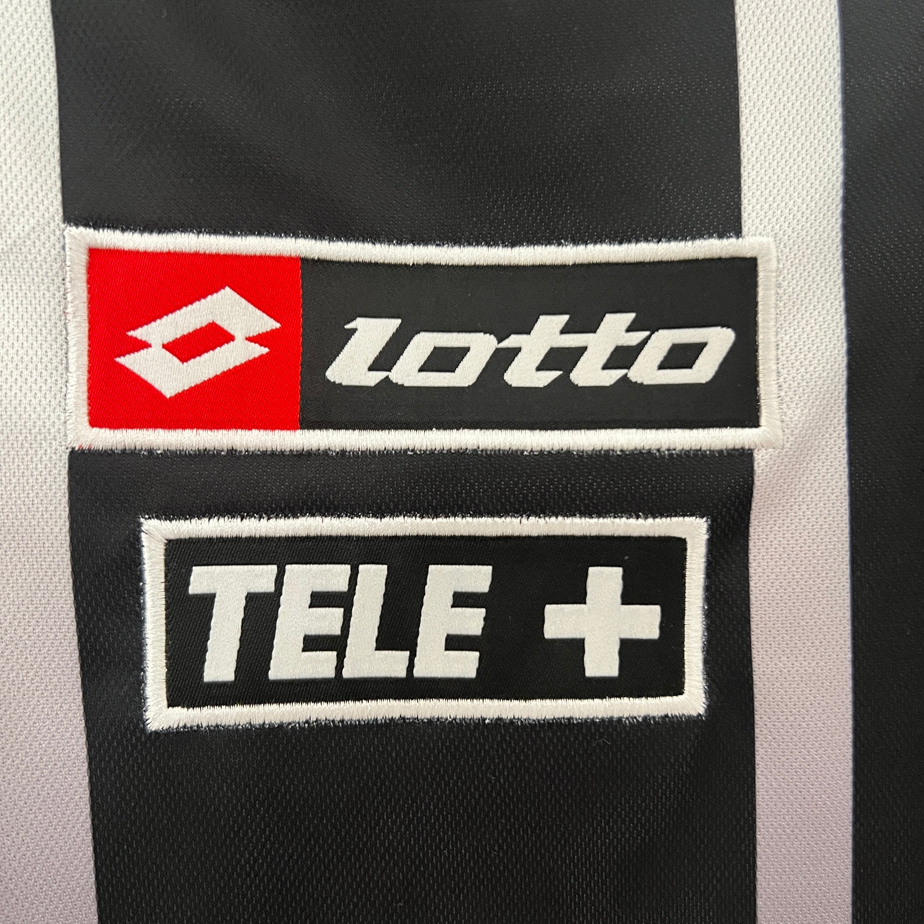 Juventus training jersey. Season 00/01