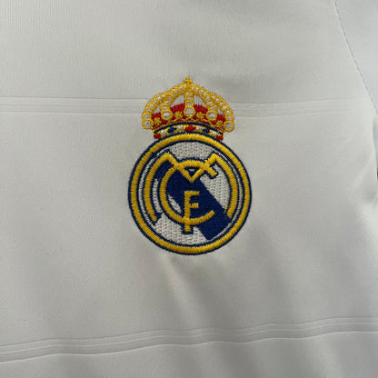 Real Madrid home kids set. Season 13/14