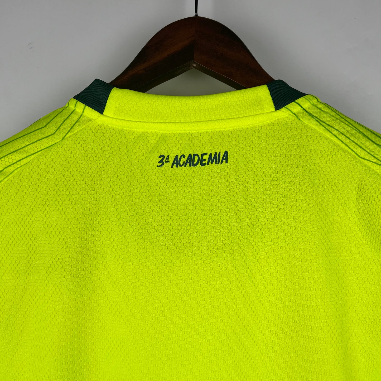 Palmeiras away jersey for women. Season 24/25