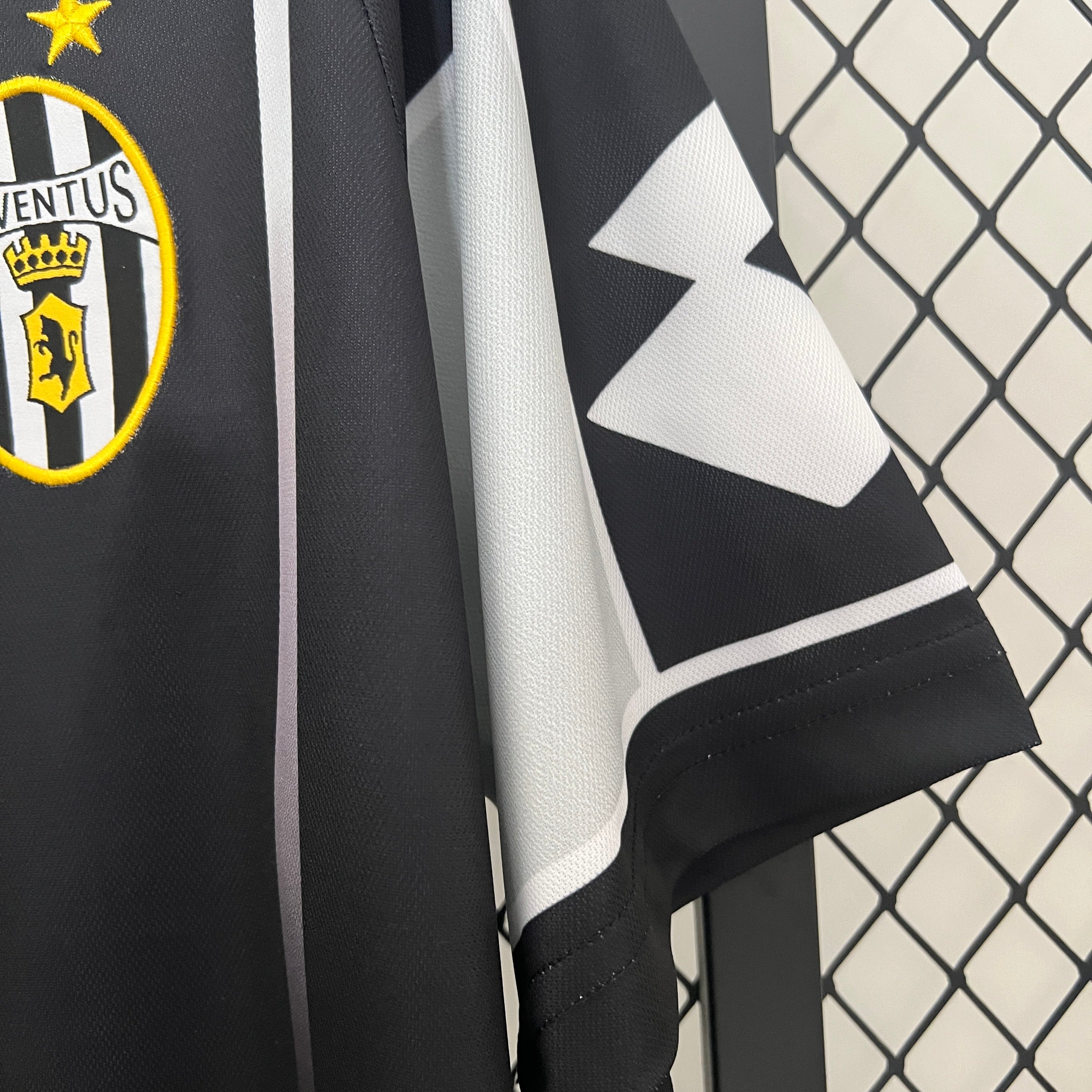 Juventus training jersey. Season 00/01