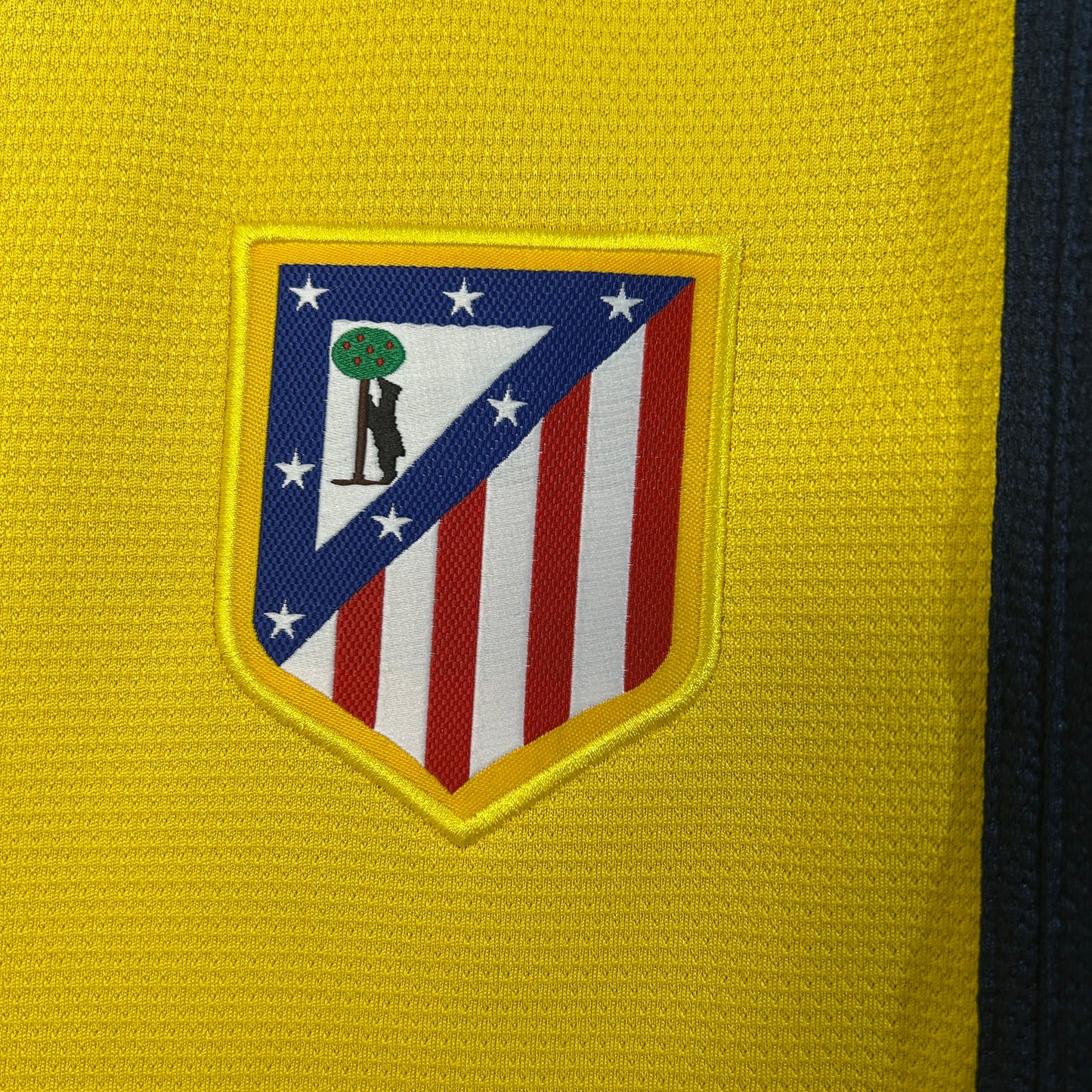 Atletico Madrid away jersey. Season 13/14