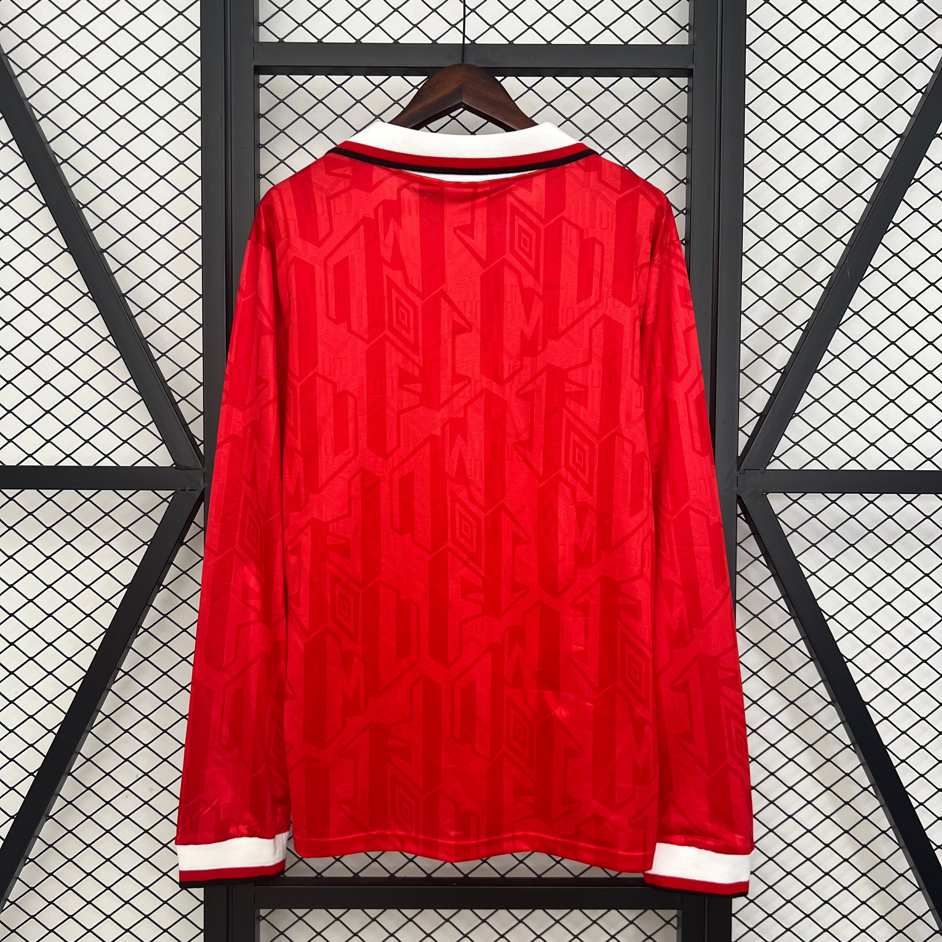Manchester United longsleeve home jersey. Season 92/94